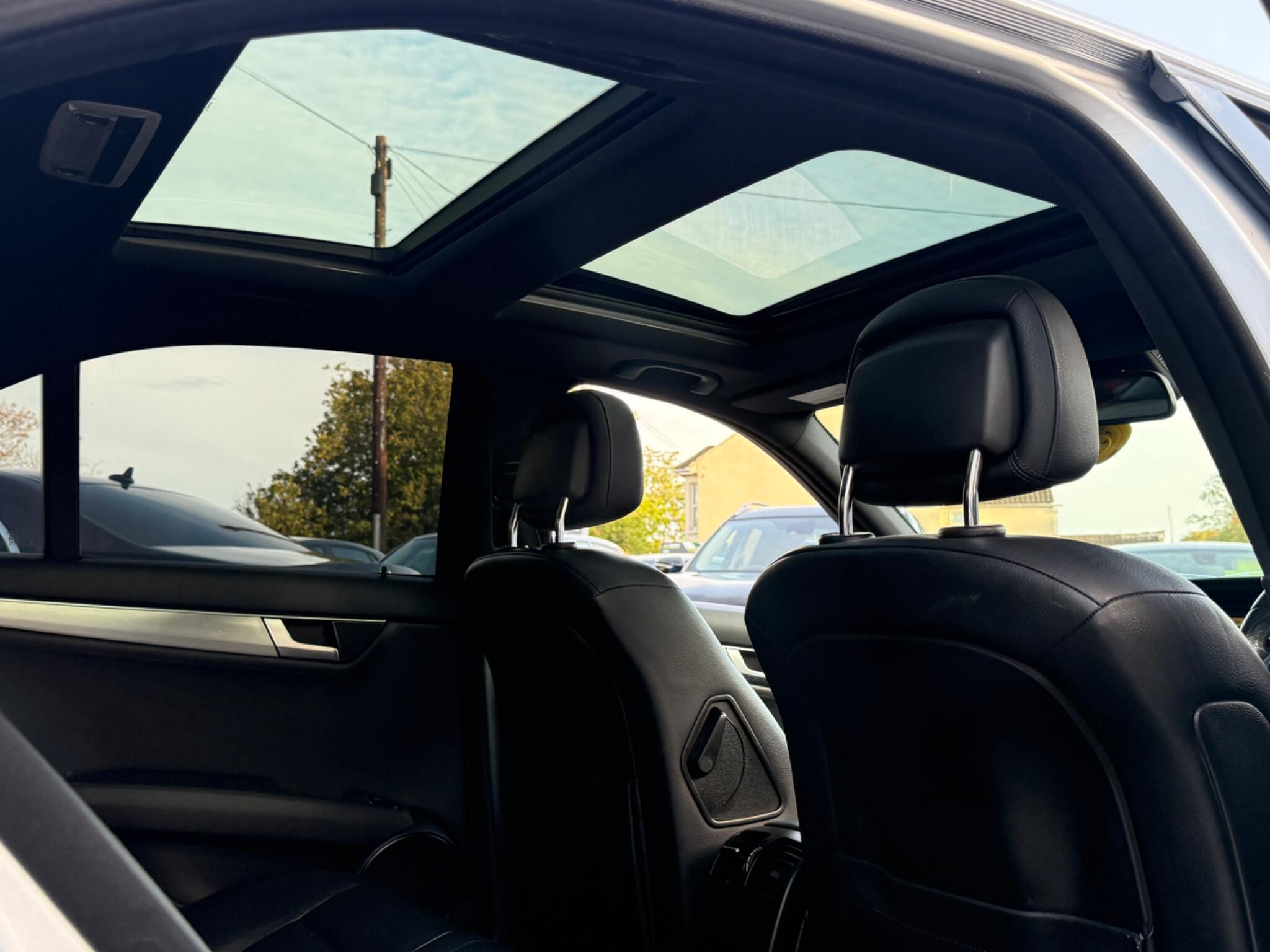 Mercedes-Benz C Class - Image 18
