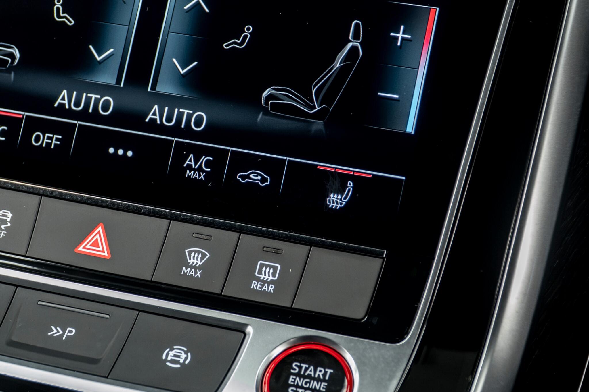 Audi SQ7 view 46
