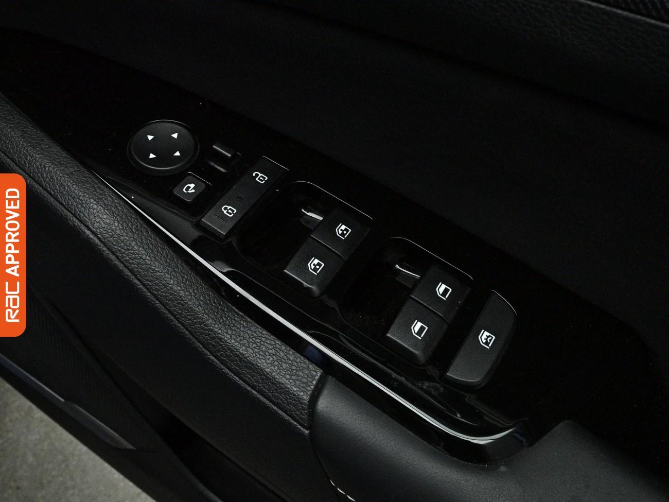 Kia Sportage view 26