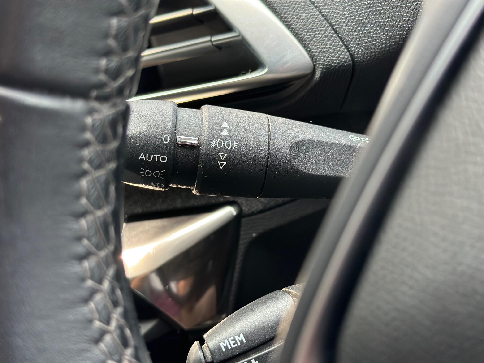 Peugeot 3008 view 31