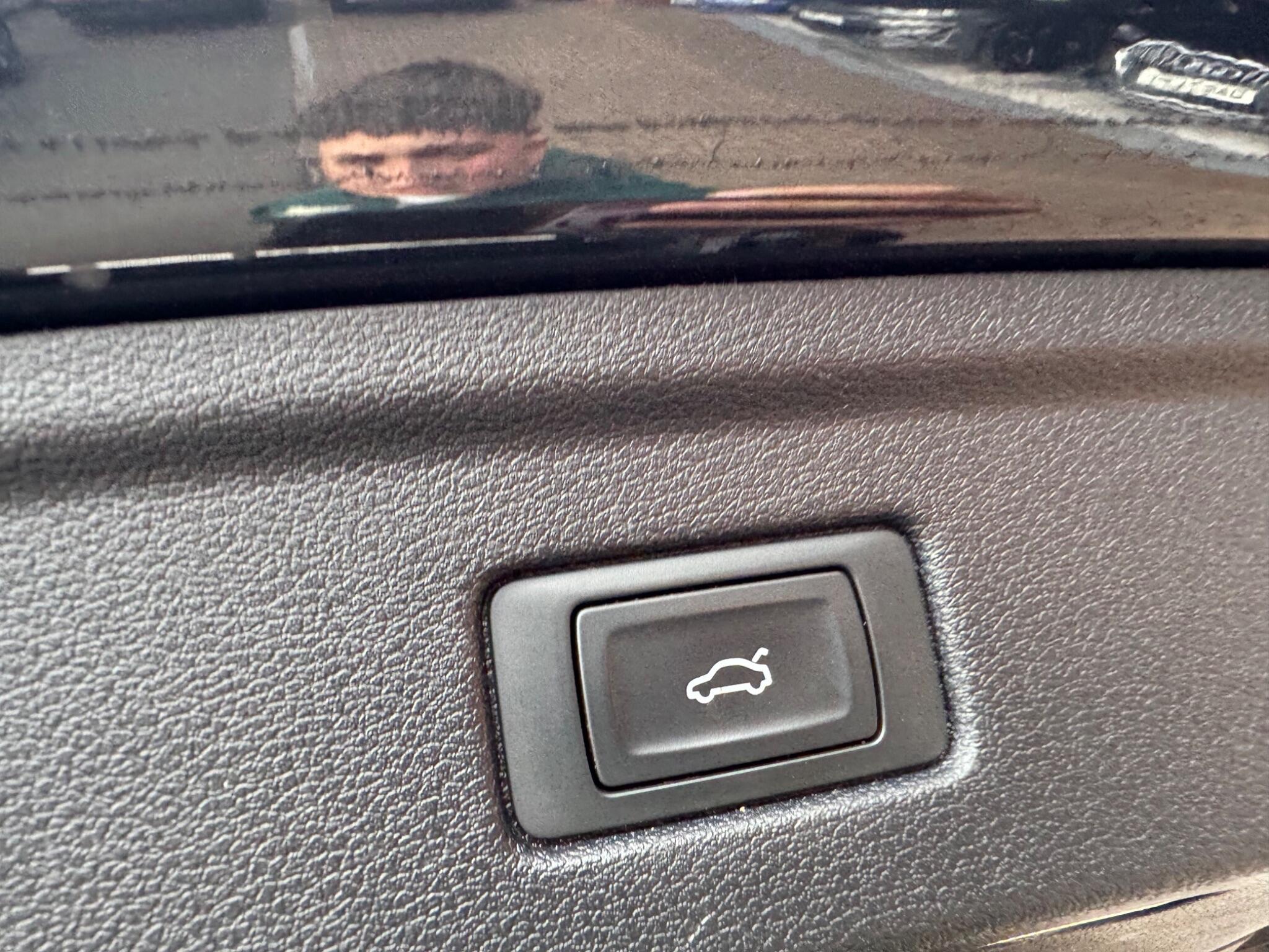 Audi A5 view 7