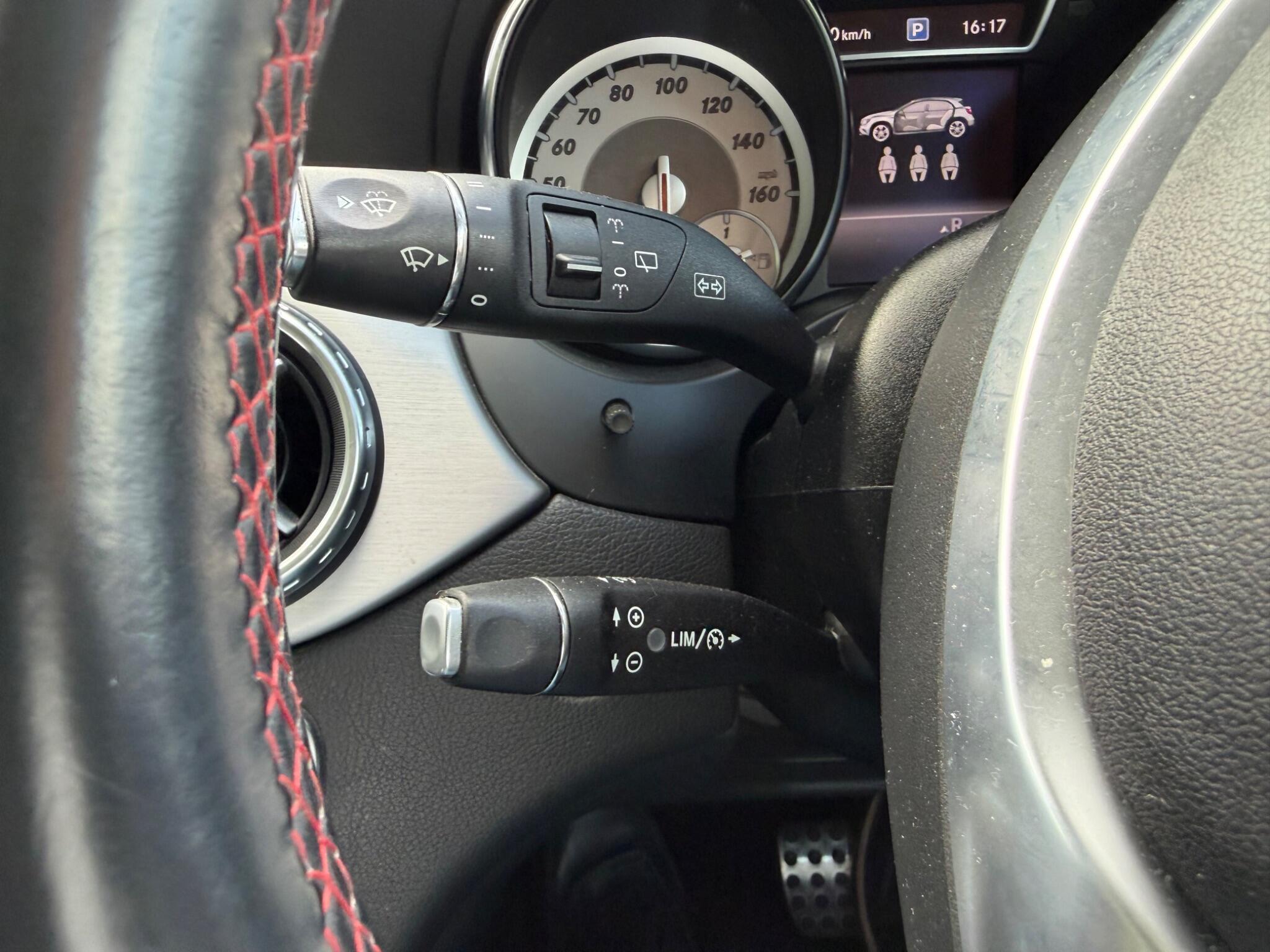 Mercedes-Benz Gla view 46