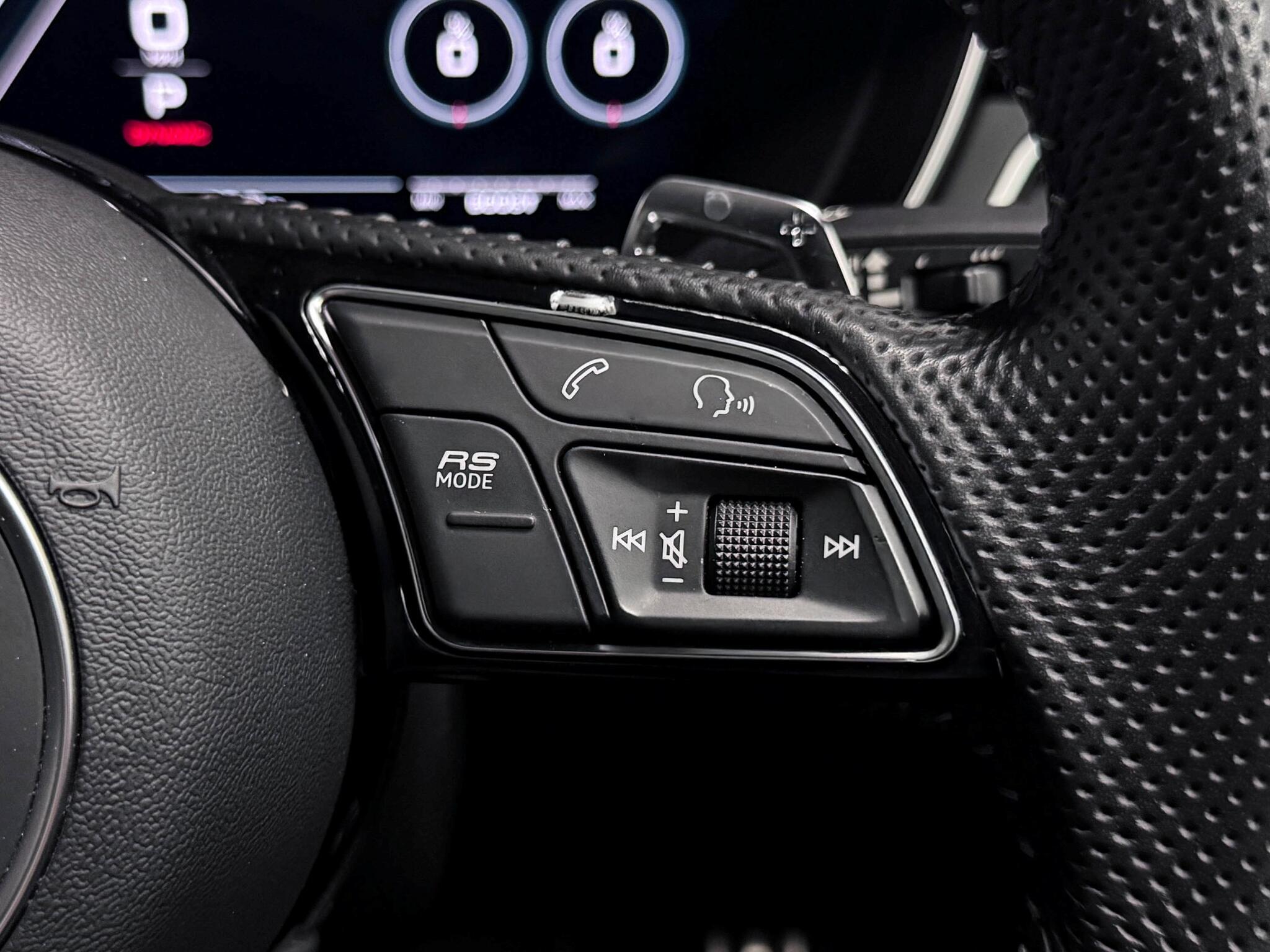 Audi RS5 view 43