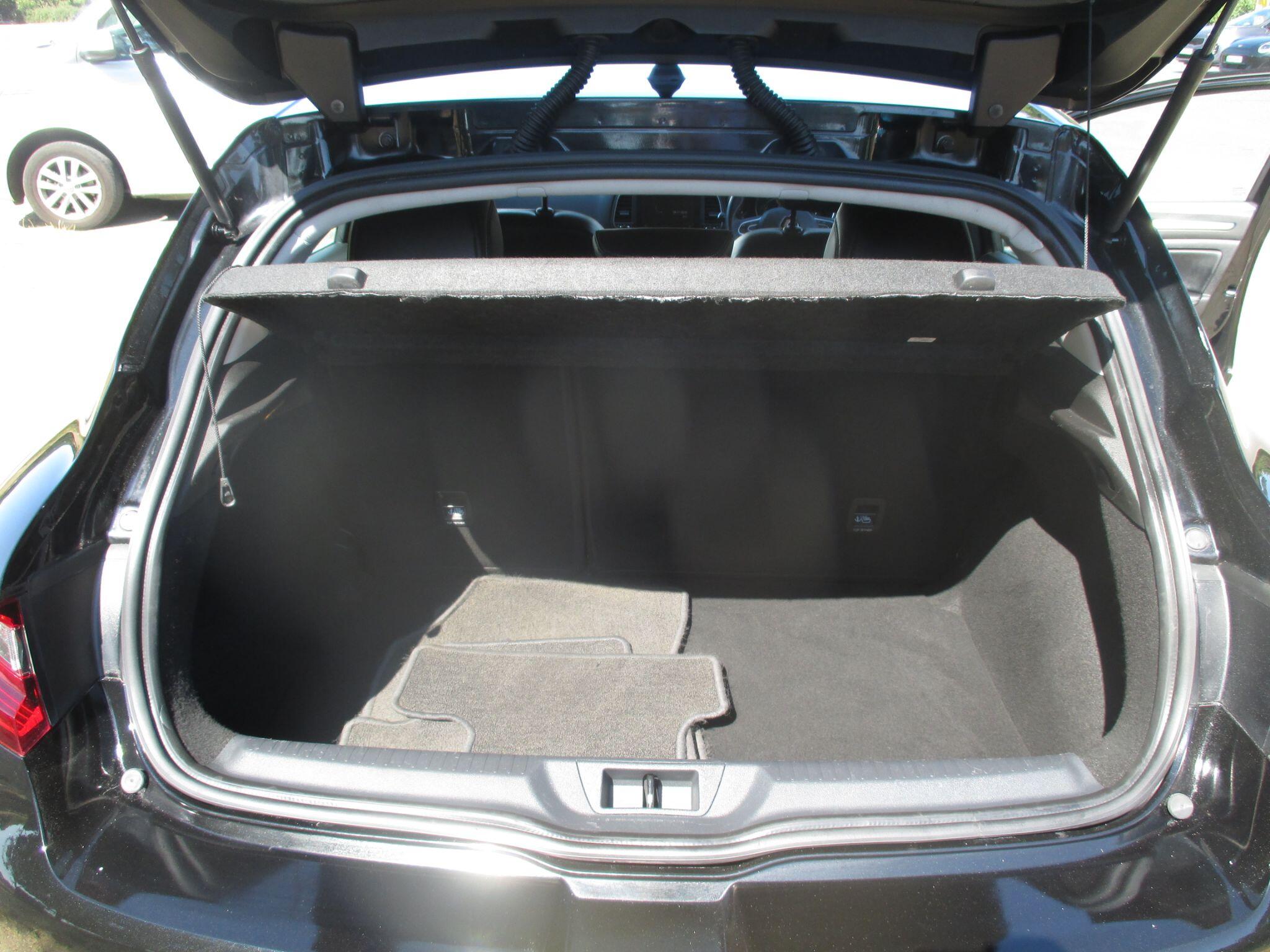 Renault Megane view 28