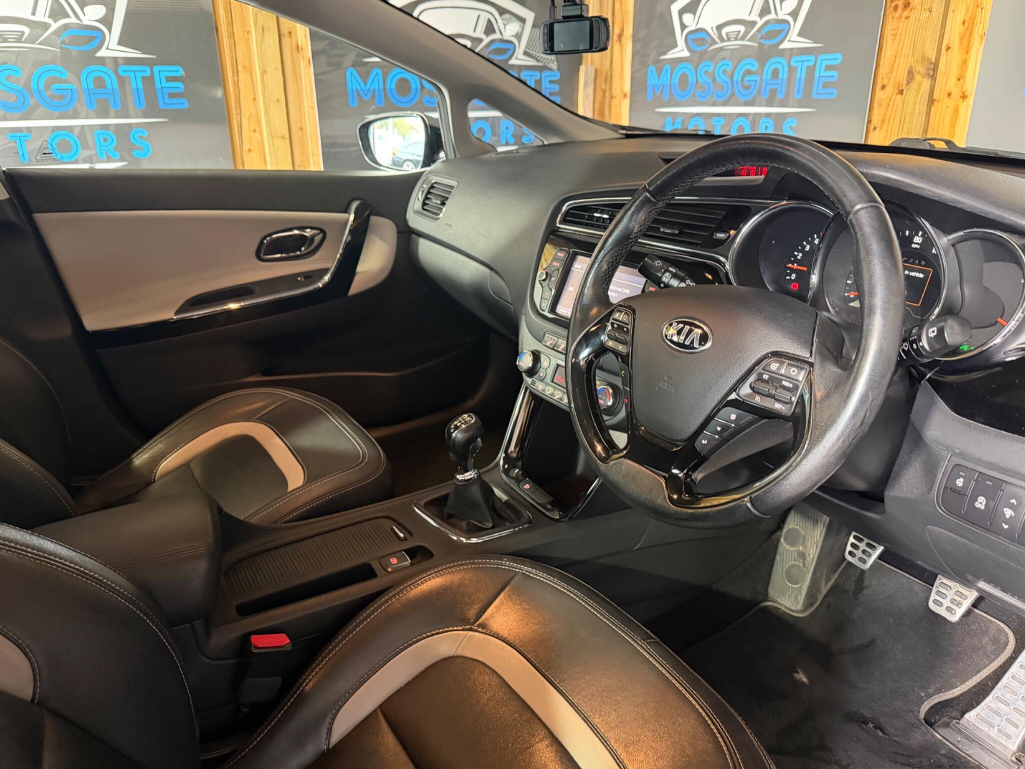Kia Ceed view 12