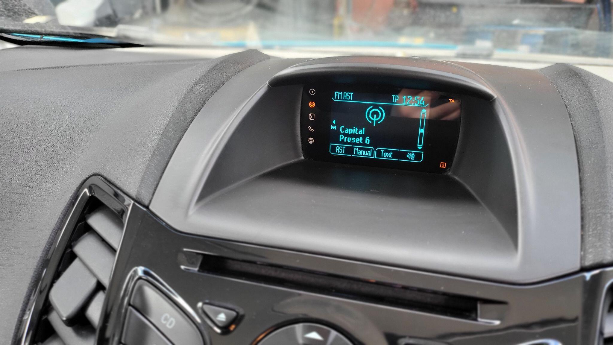 Ford Fiesta view 21