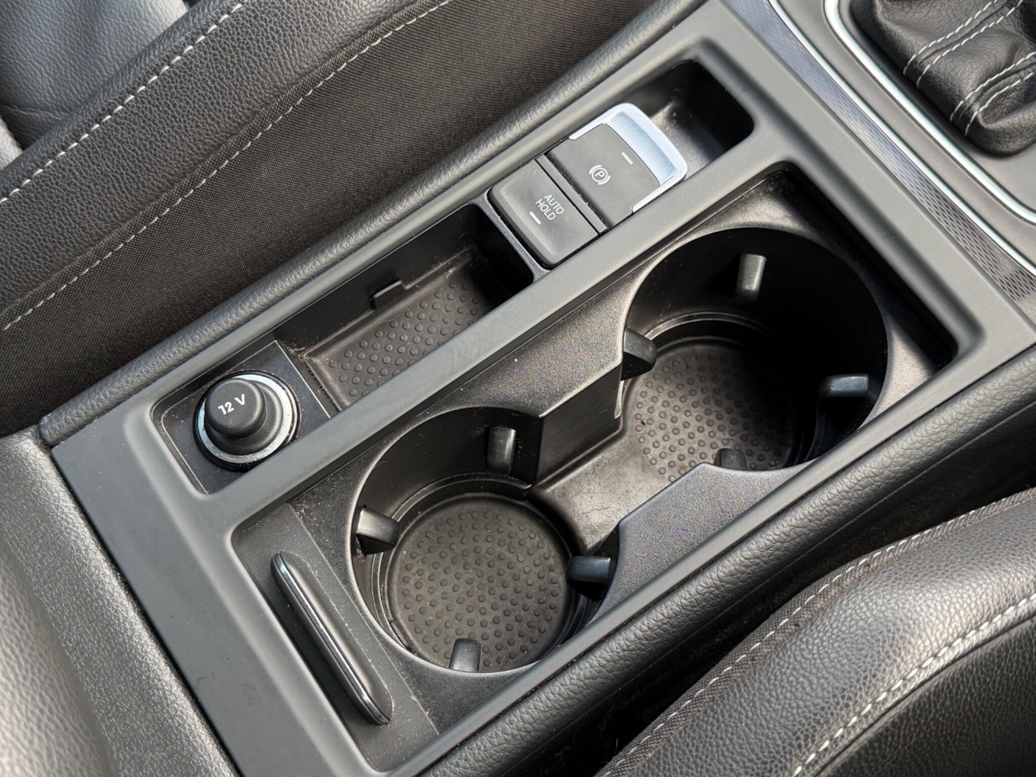 Volkswagen Golf view 43