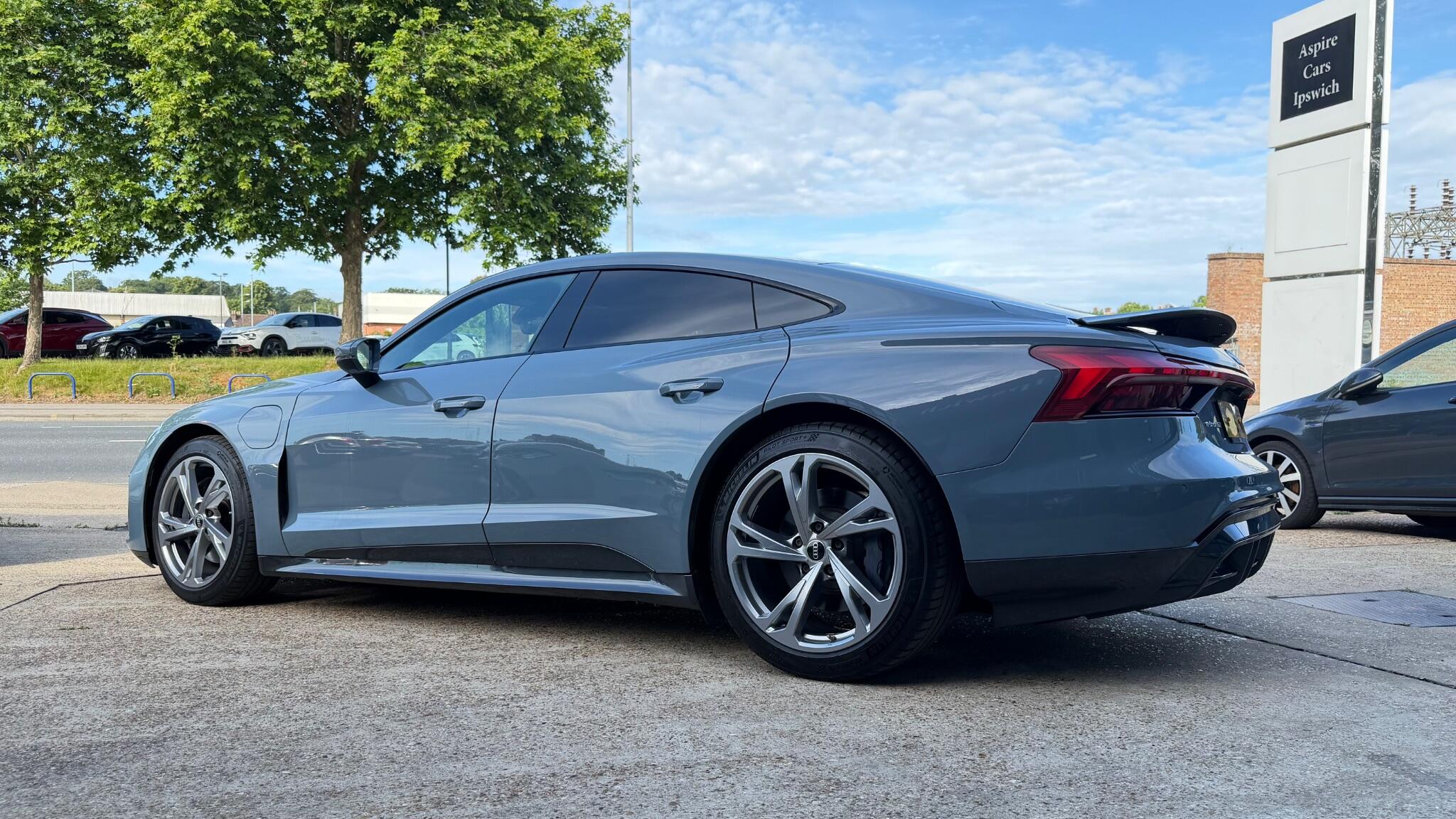 Audi E-Tron GT view 9