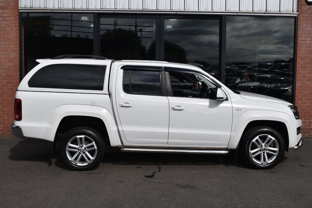 Volkswagen Amarok view 5