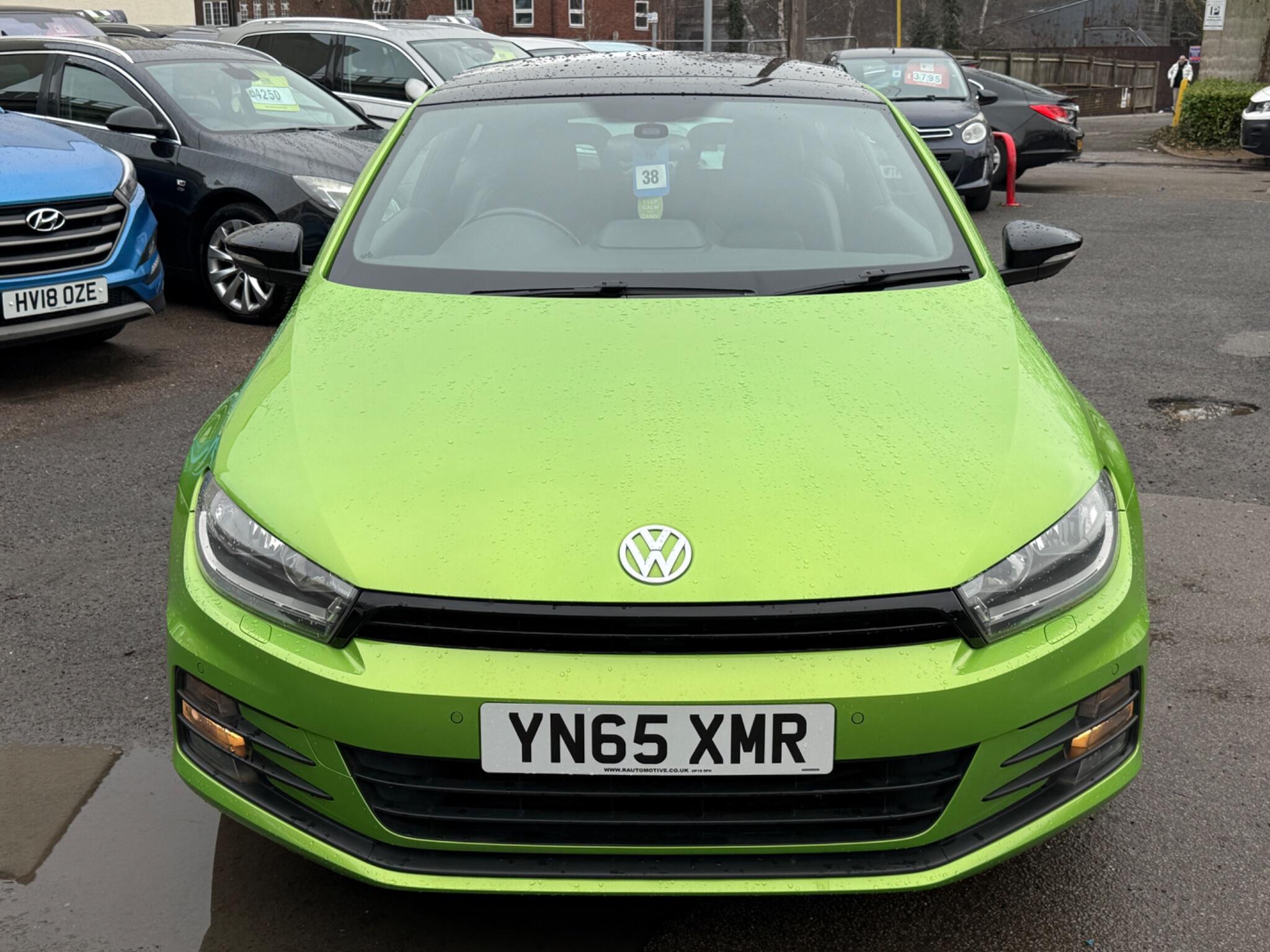 Volkswagen Scirocco - Image 8