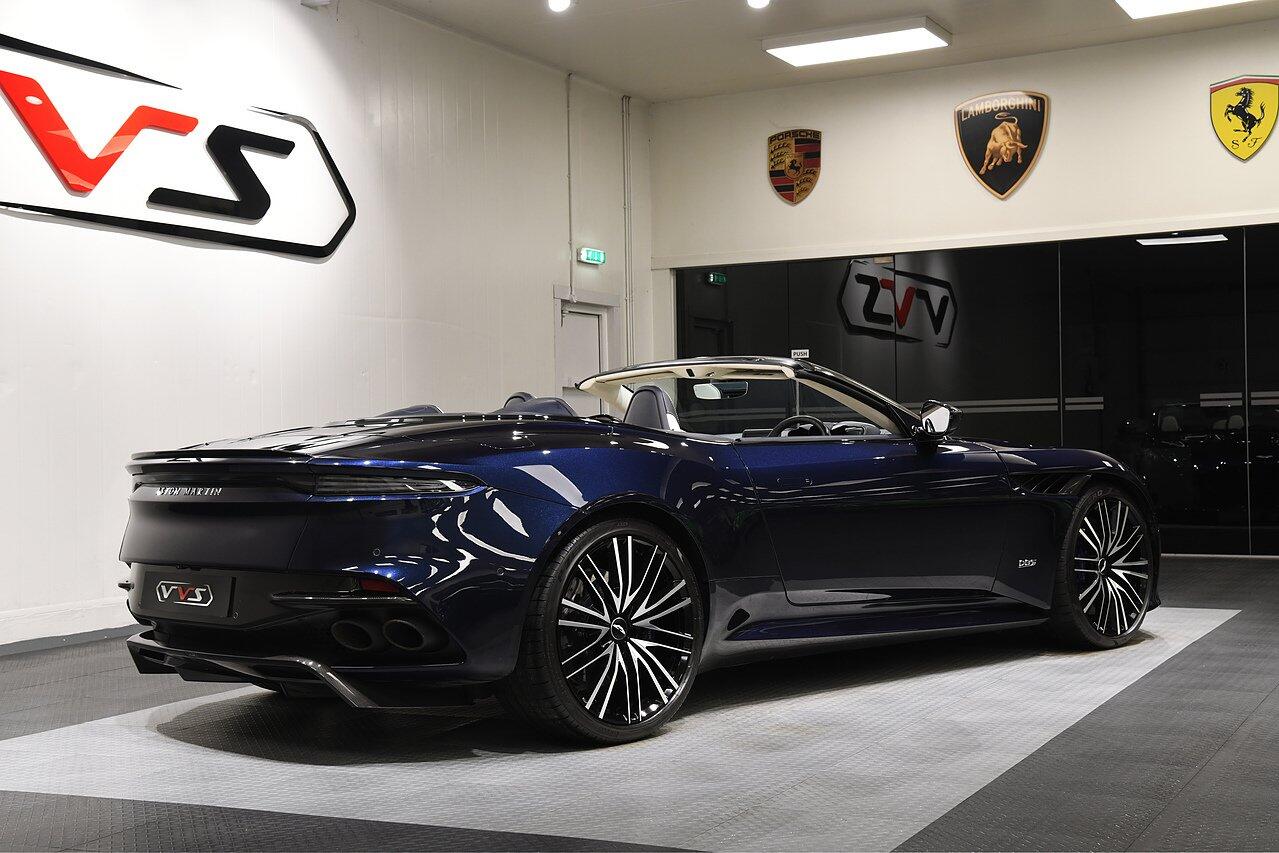 Aston Martin DBS view 43