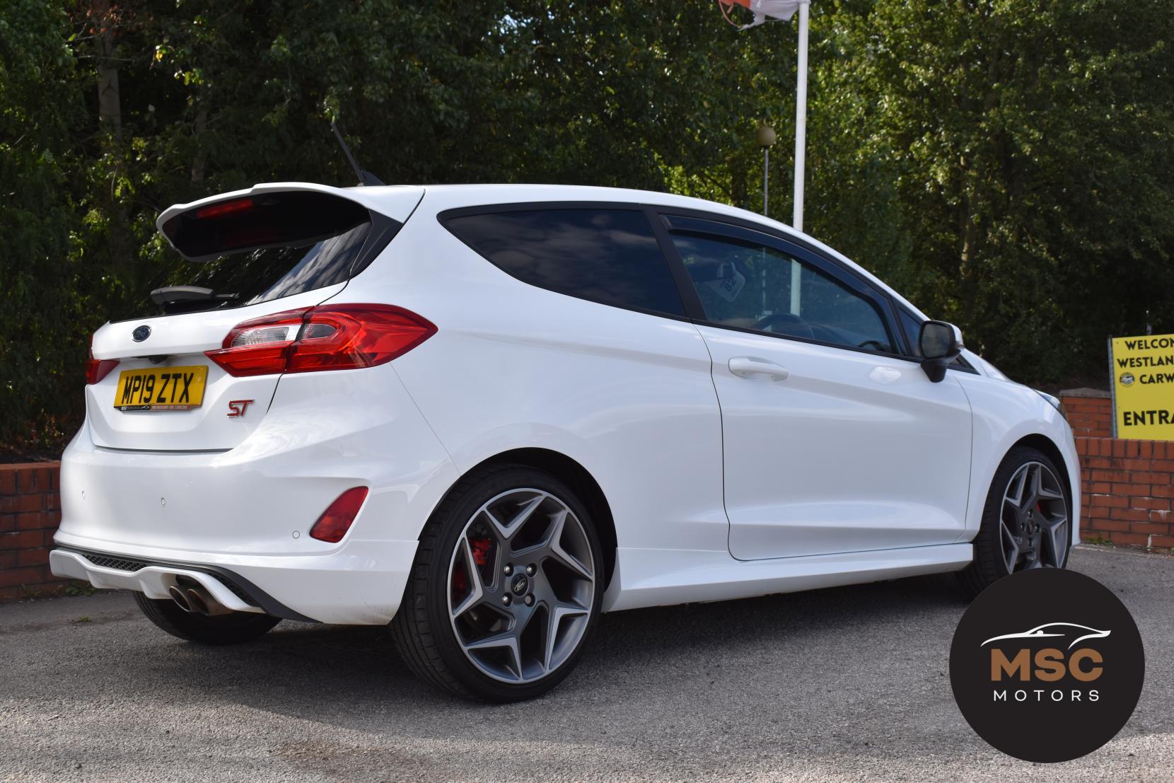 Ford Fiesta view 20