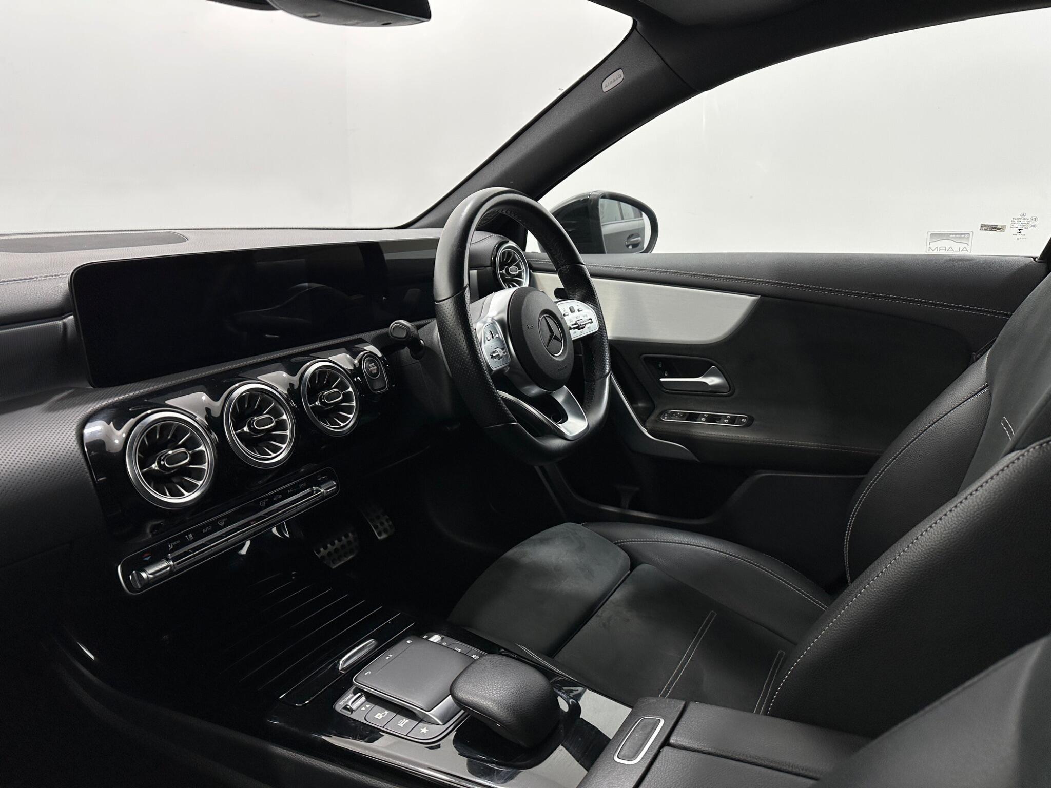 Mercedes-Benz A-Class view 33