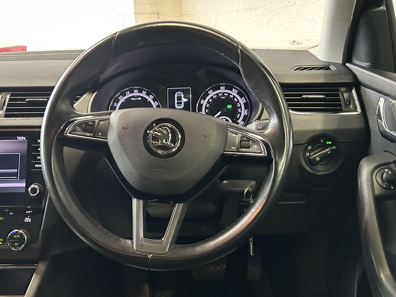Skoda Octavia view 33