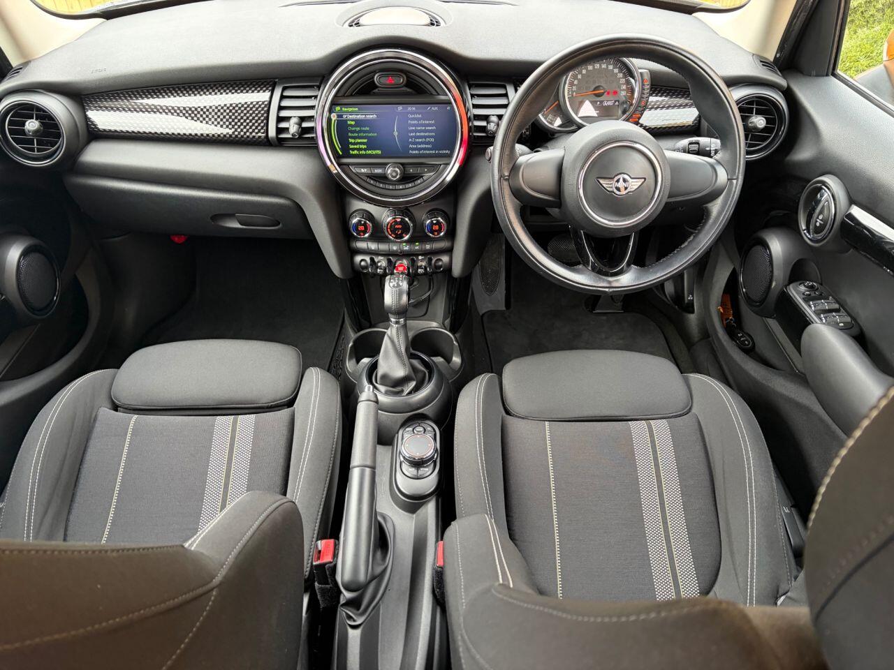 Mini Hatch view 13