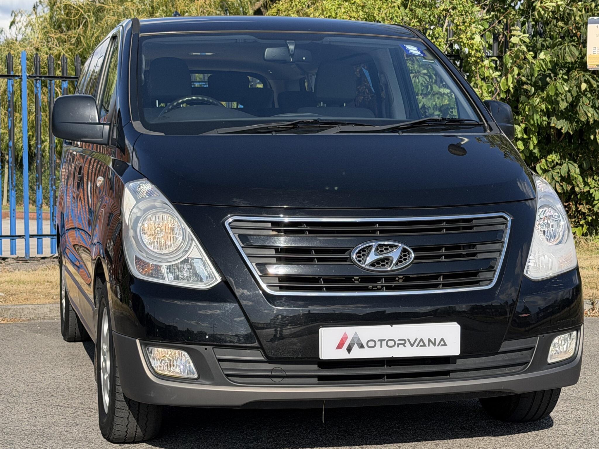 Hyundai I800 view 2