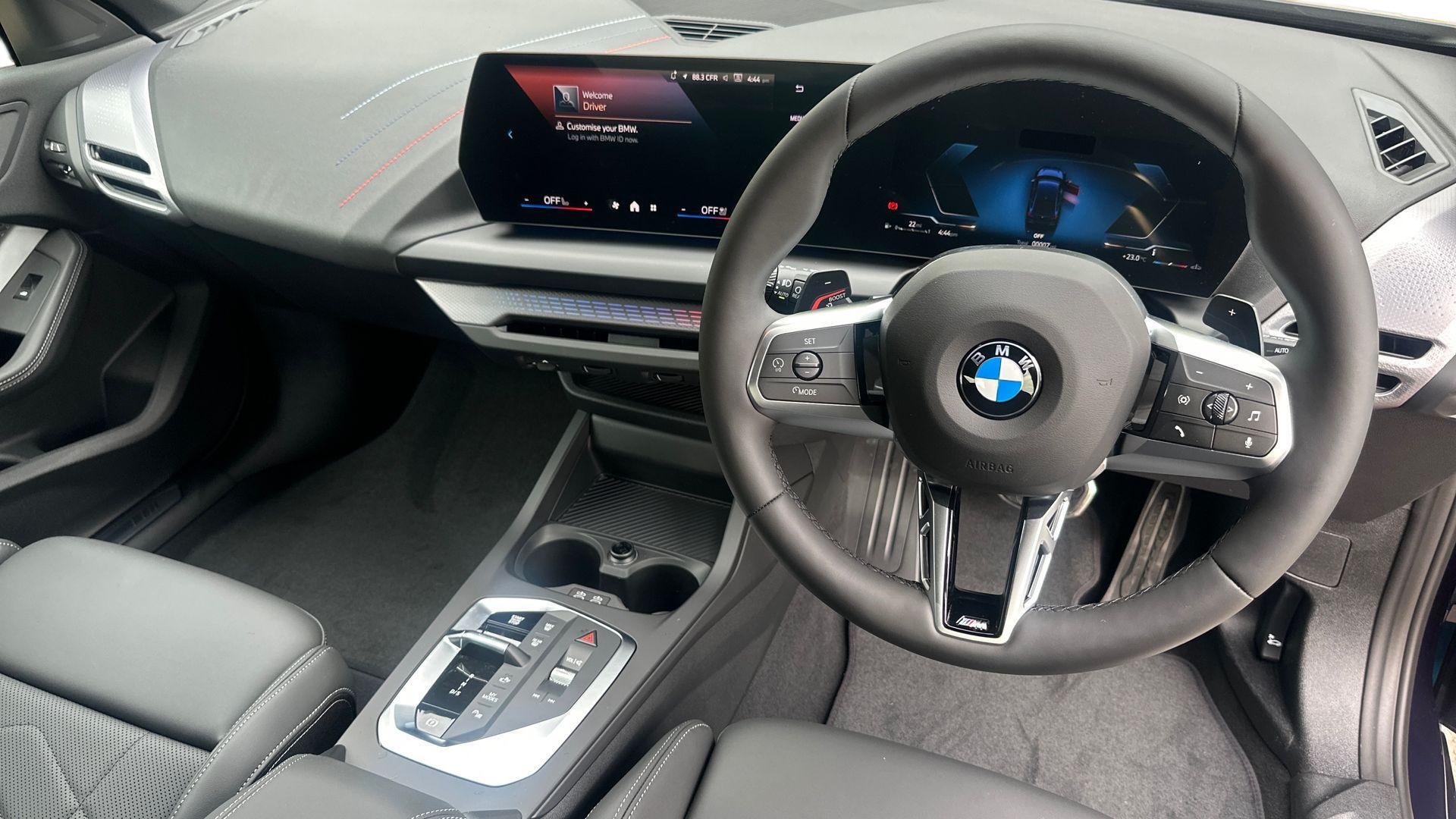 BMW 2 Series view 4