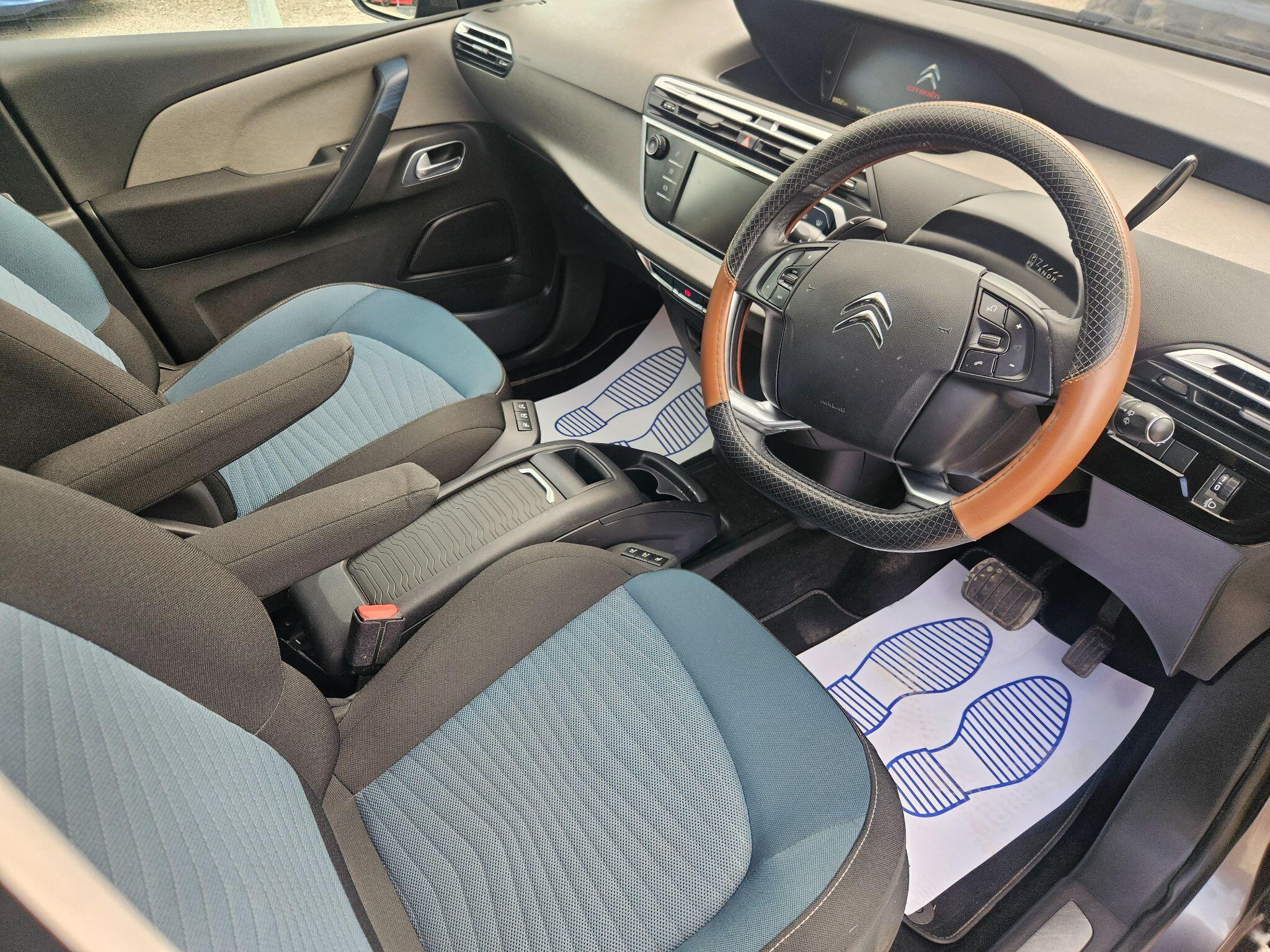 2019 Citroen Grand C4 SpaceTourer image 17