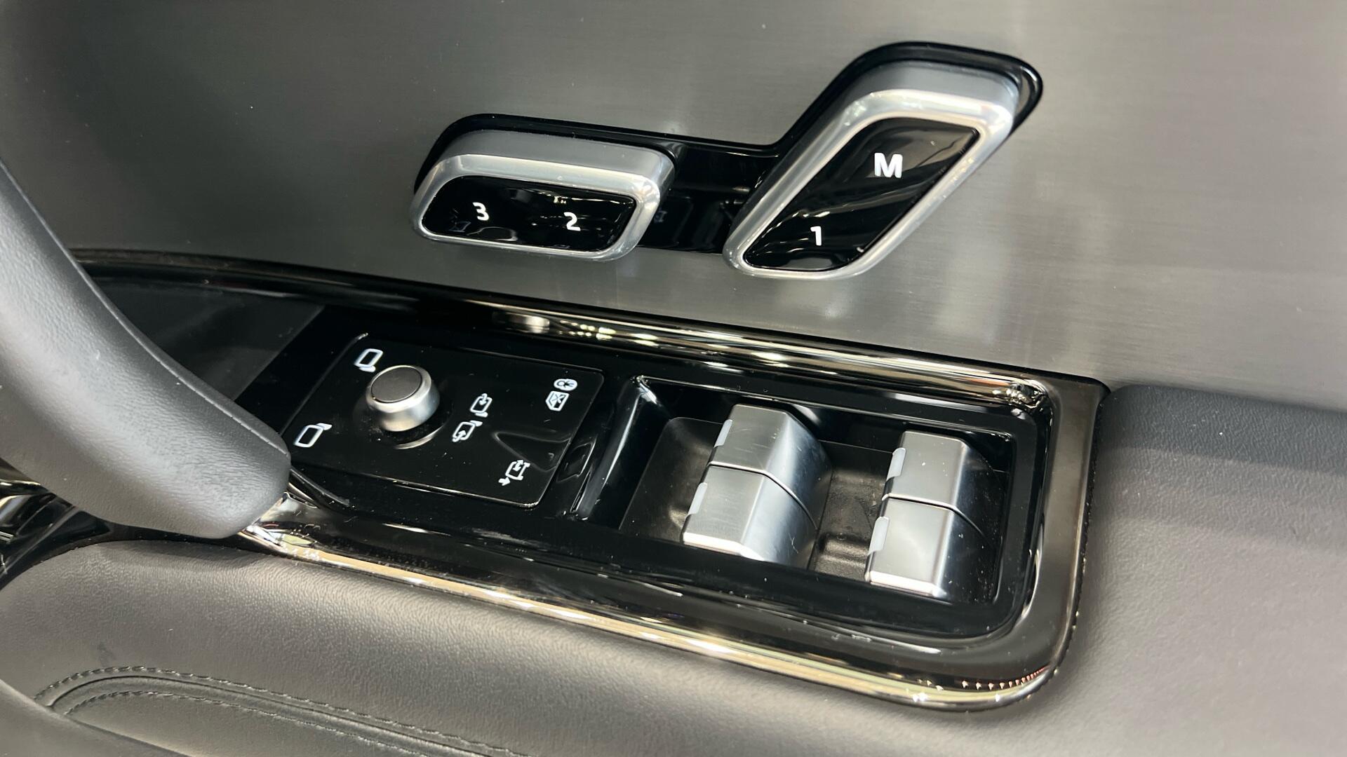 Land Rover Range Rover Sport view 68