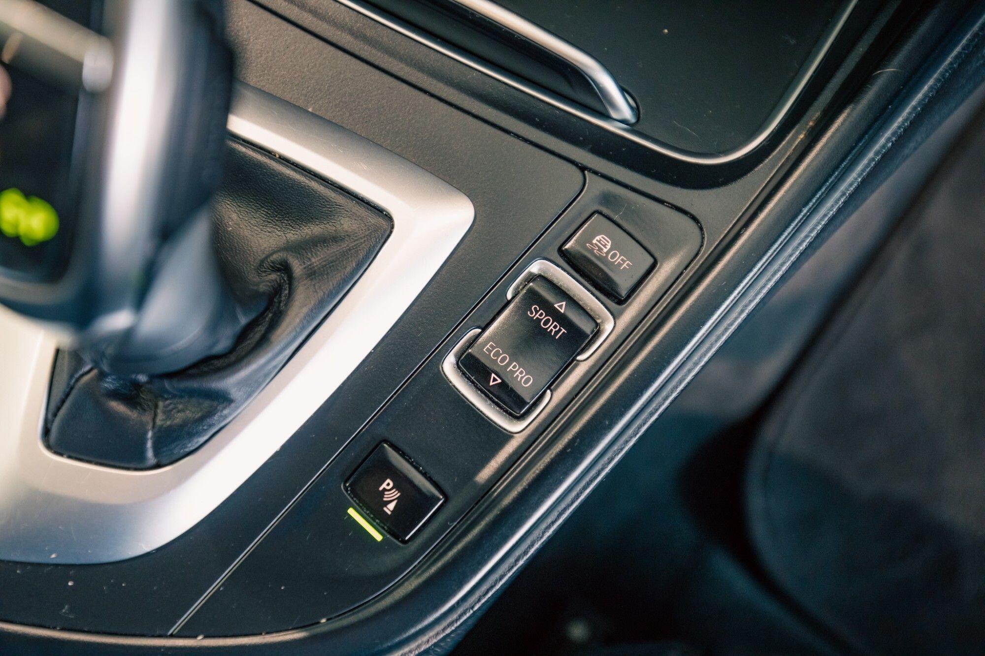 BMW 4 Series view 19