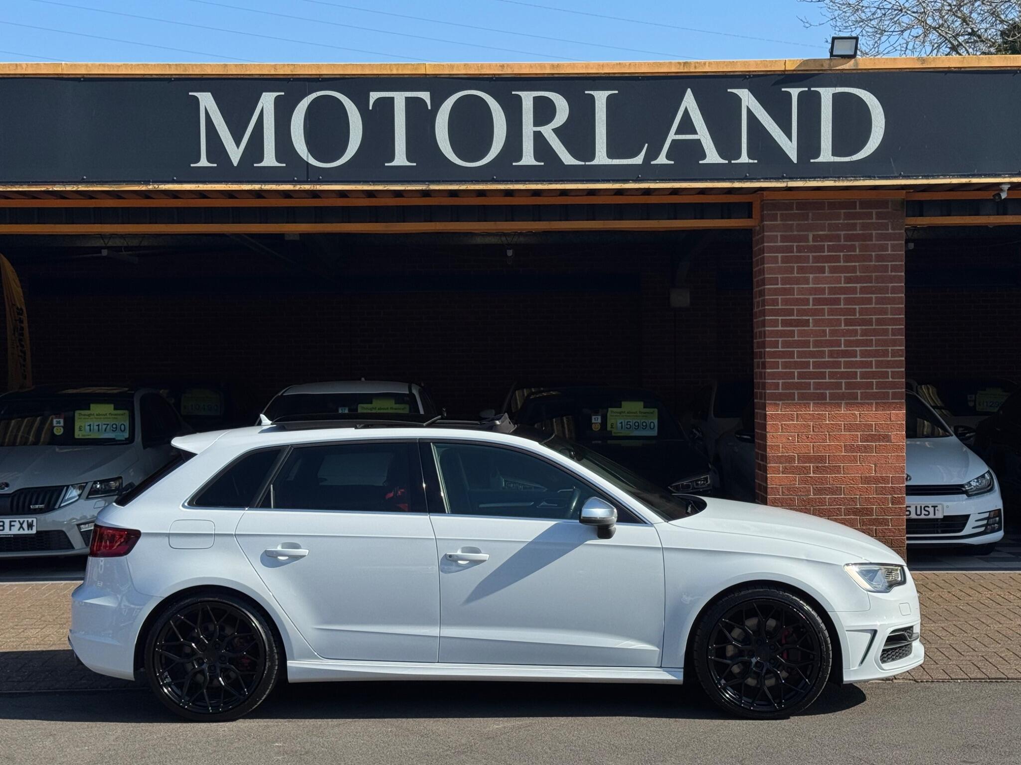 Audi S3 view 5