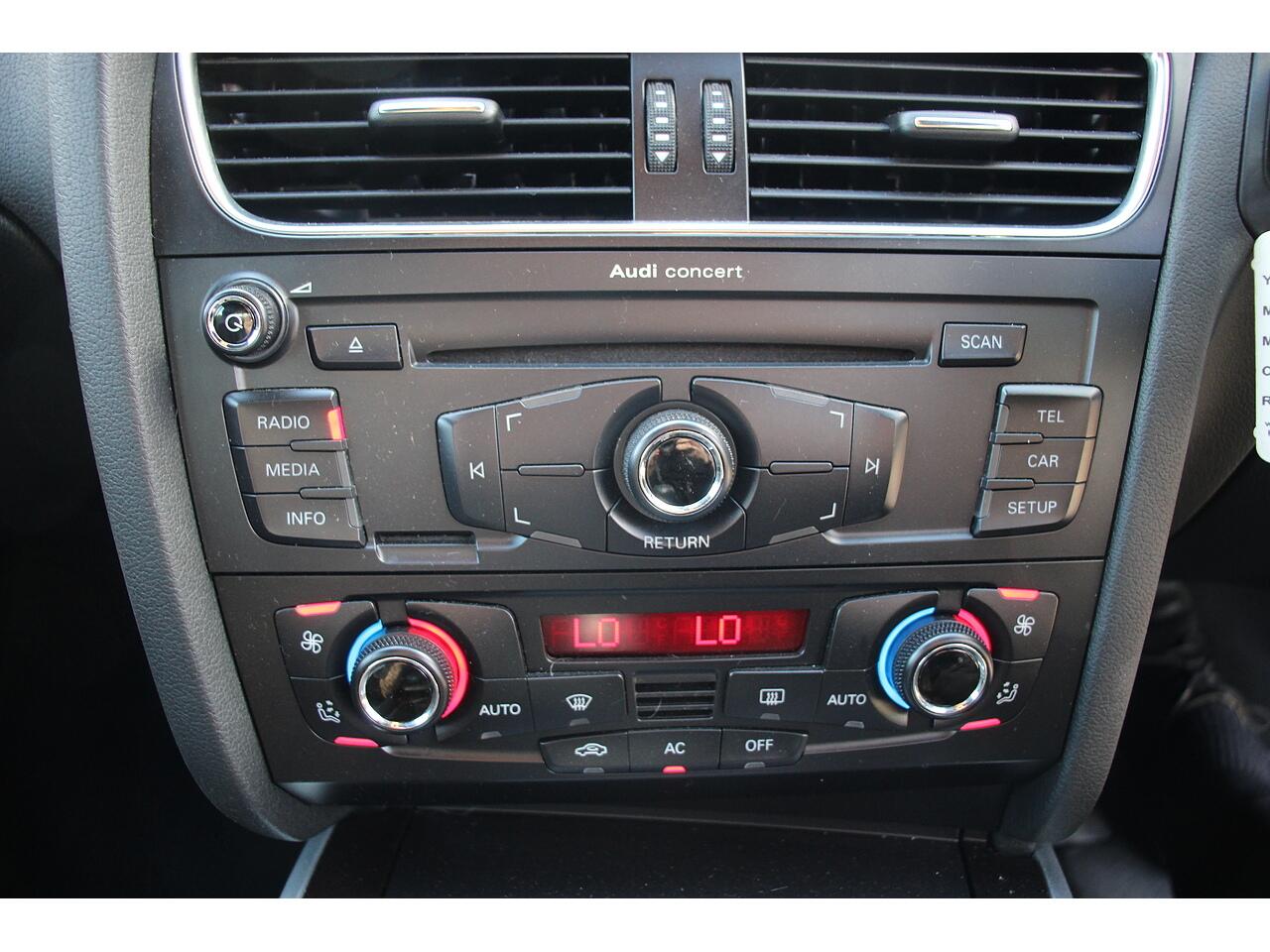 Audi A4 view 20