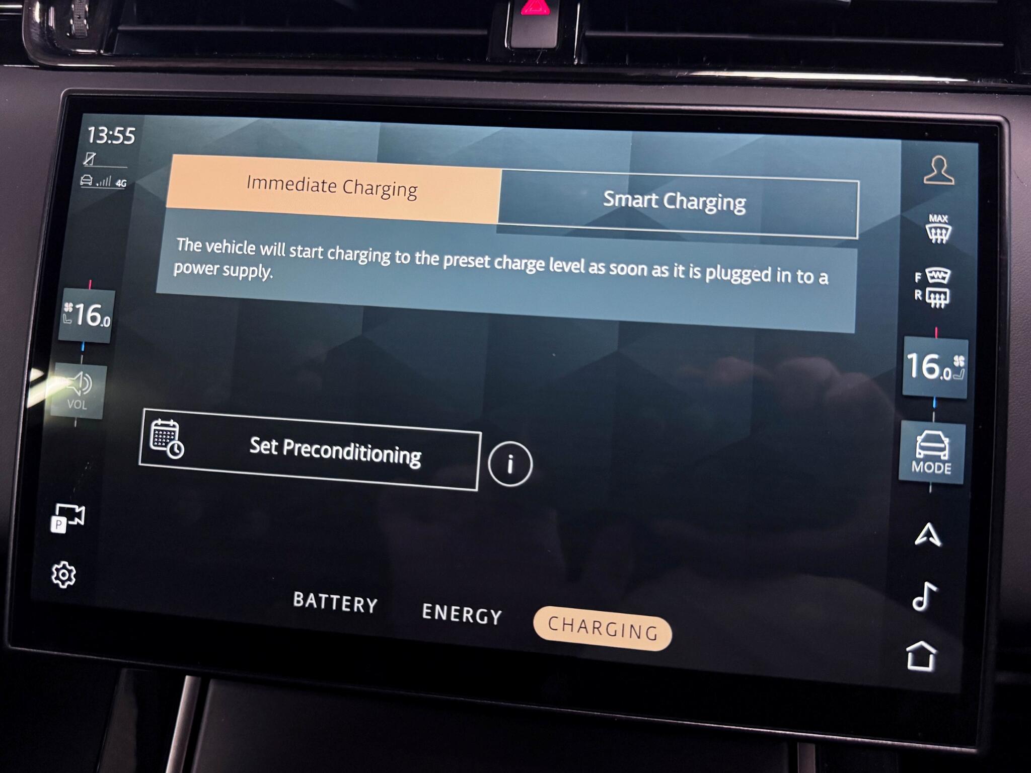 Land Rover Range Rover Evoque view 48