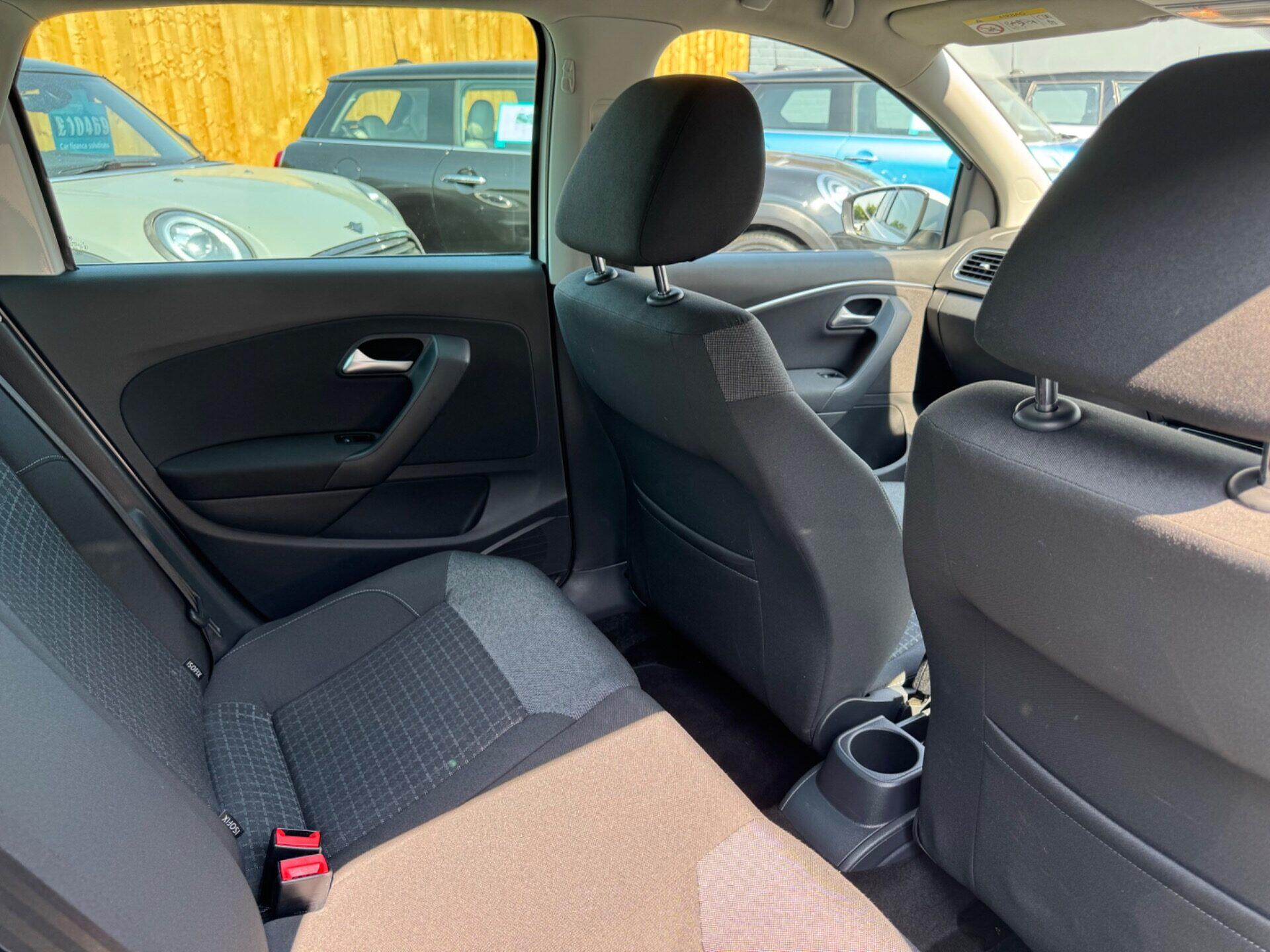 Volkswagen Polo view 38