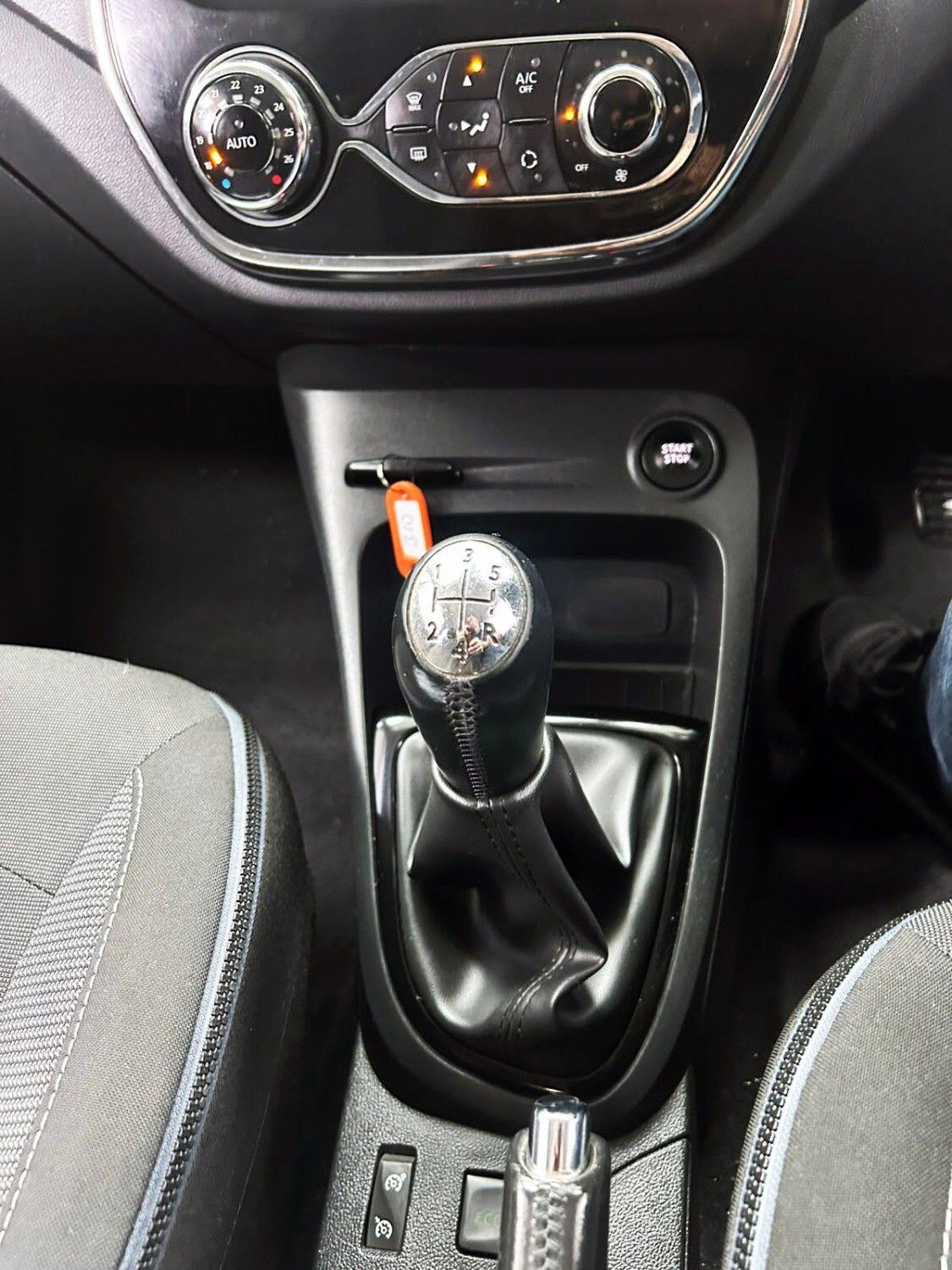 Renault Captur view 19