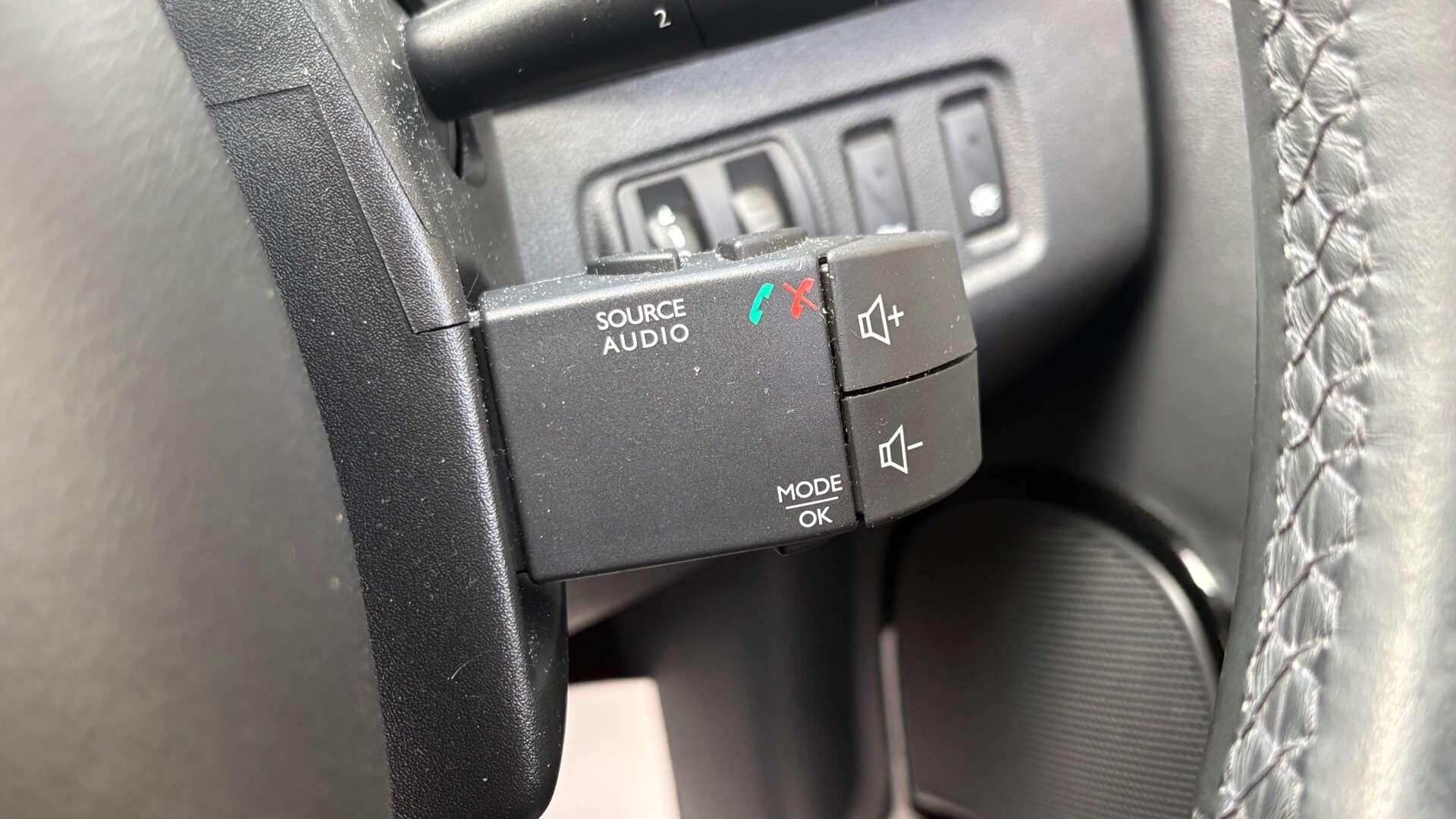 Renault Clio view 21