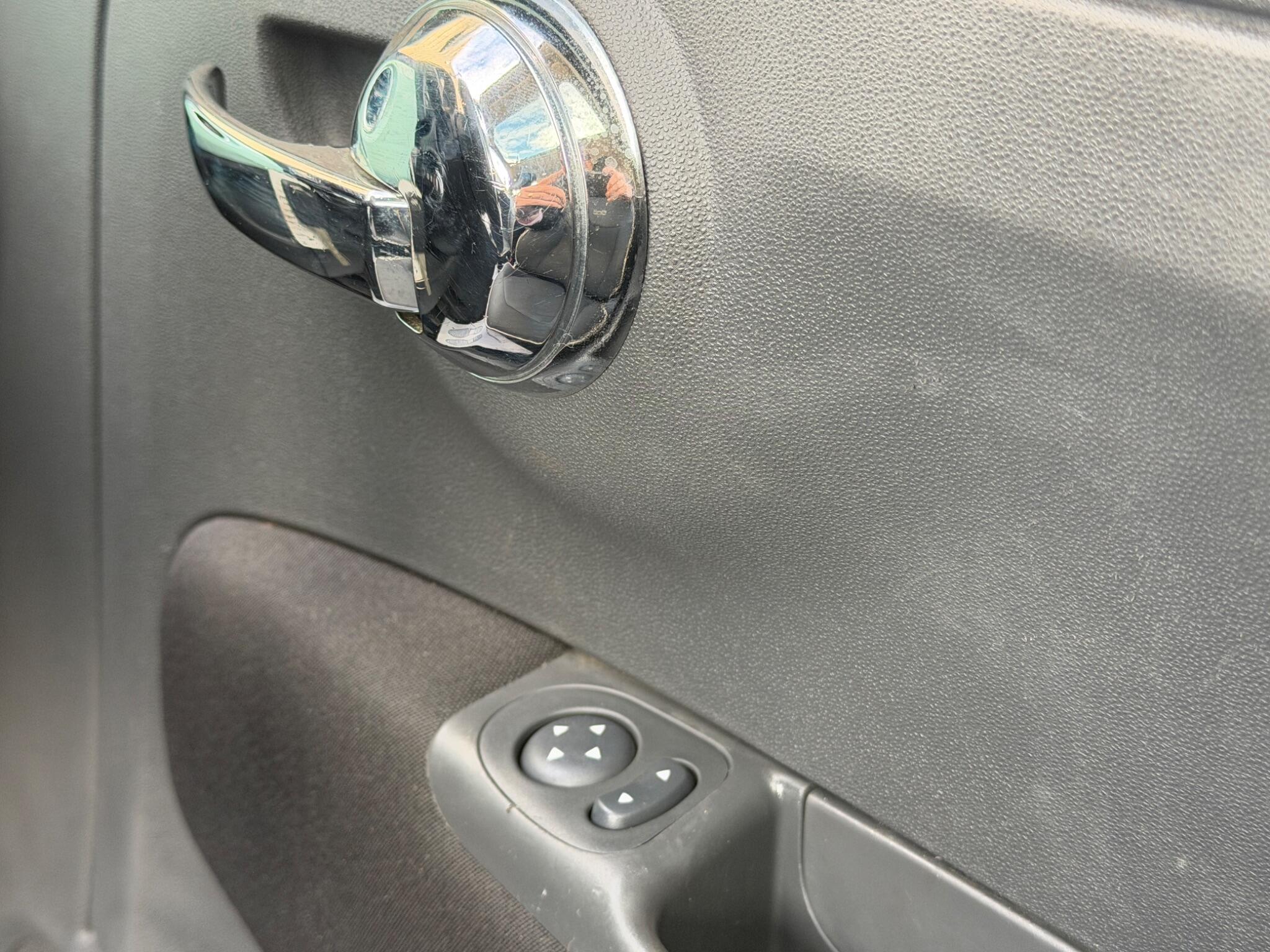 Fiat 500 view 16