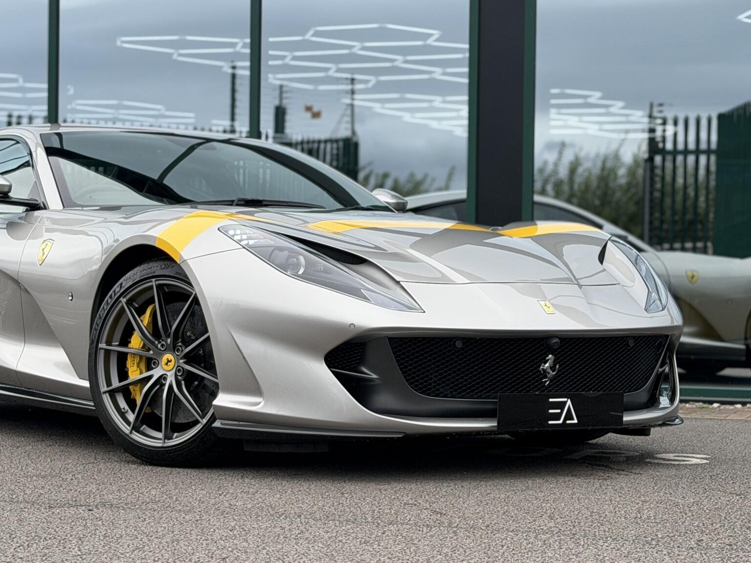 Ferrari 812 view 12