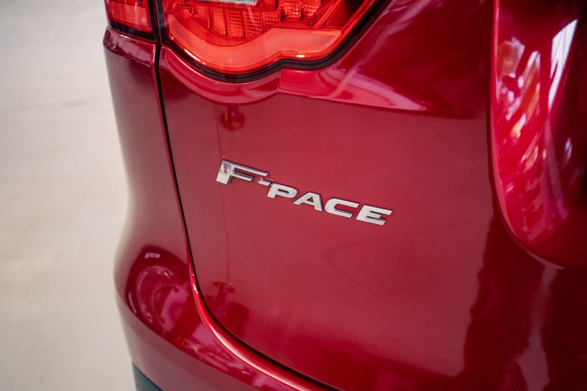 Jaguar F-Pace view 7