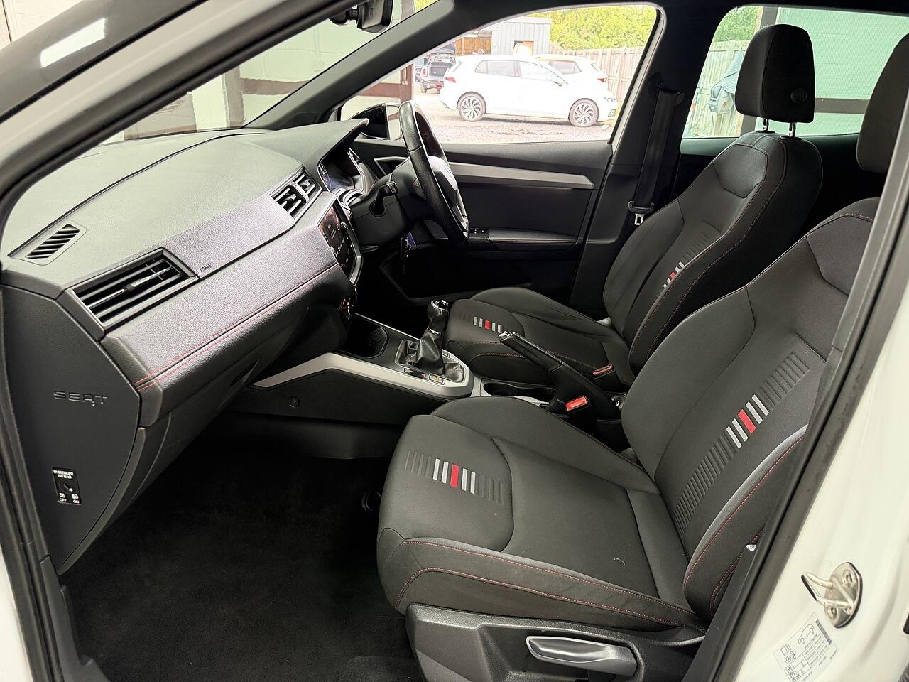 Seat Arona view 17
