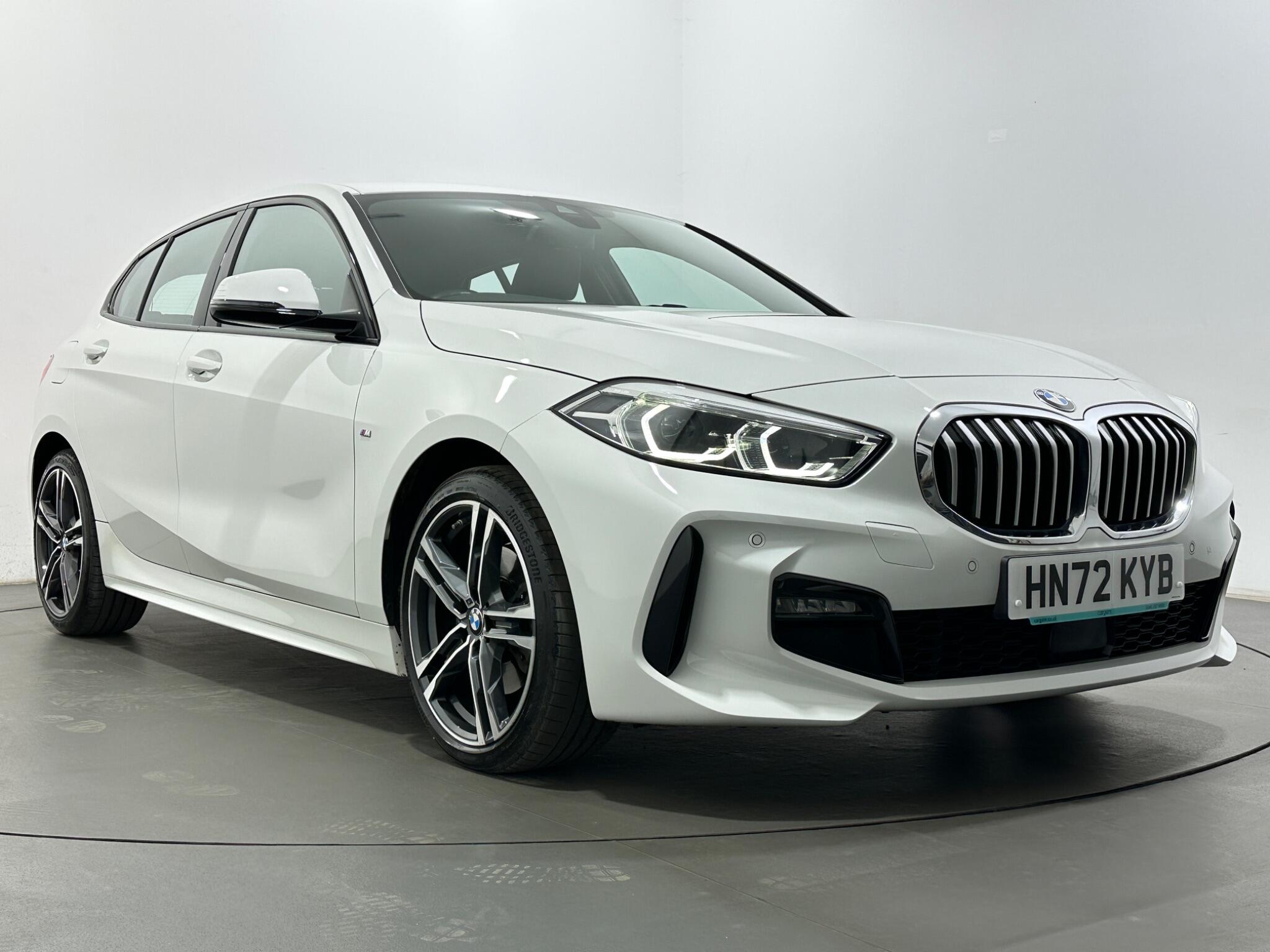 BMW 1 Series view 52