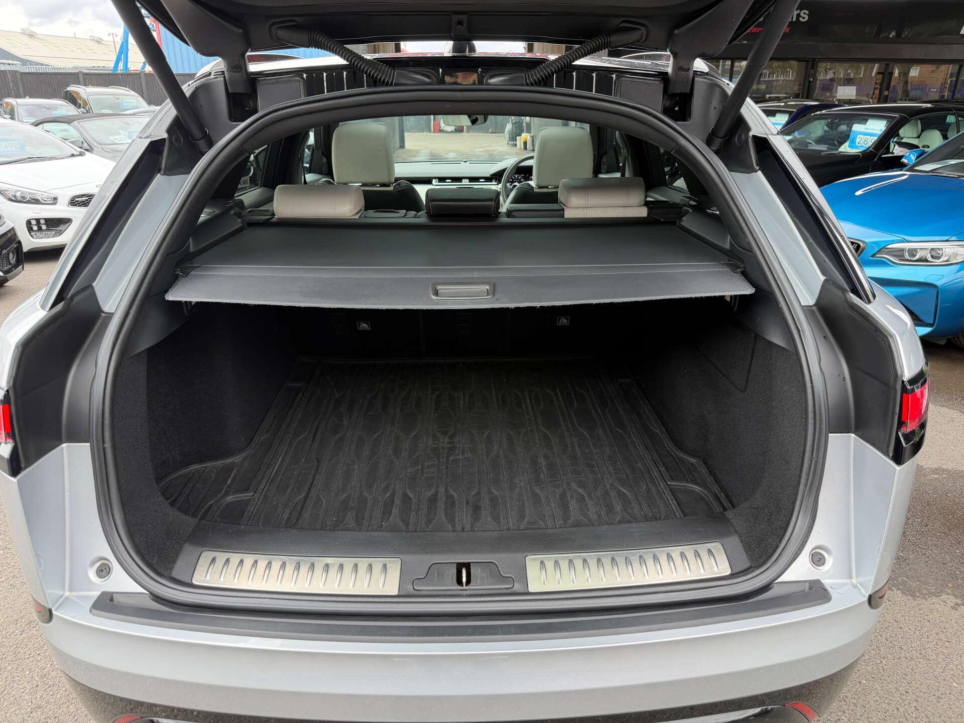 Land Rover Range Rover Velar view 23