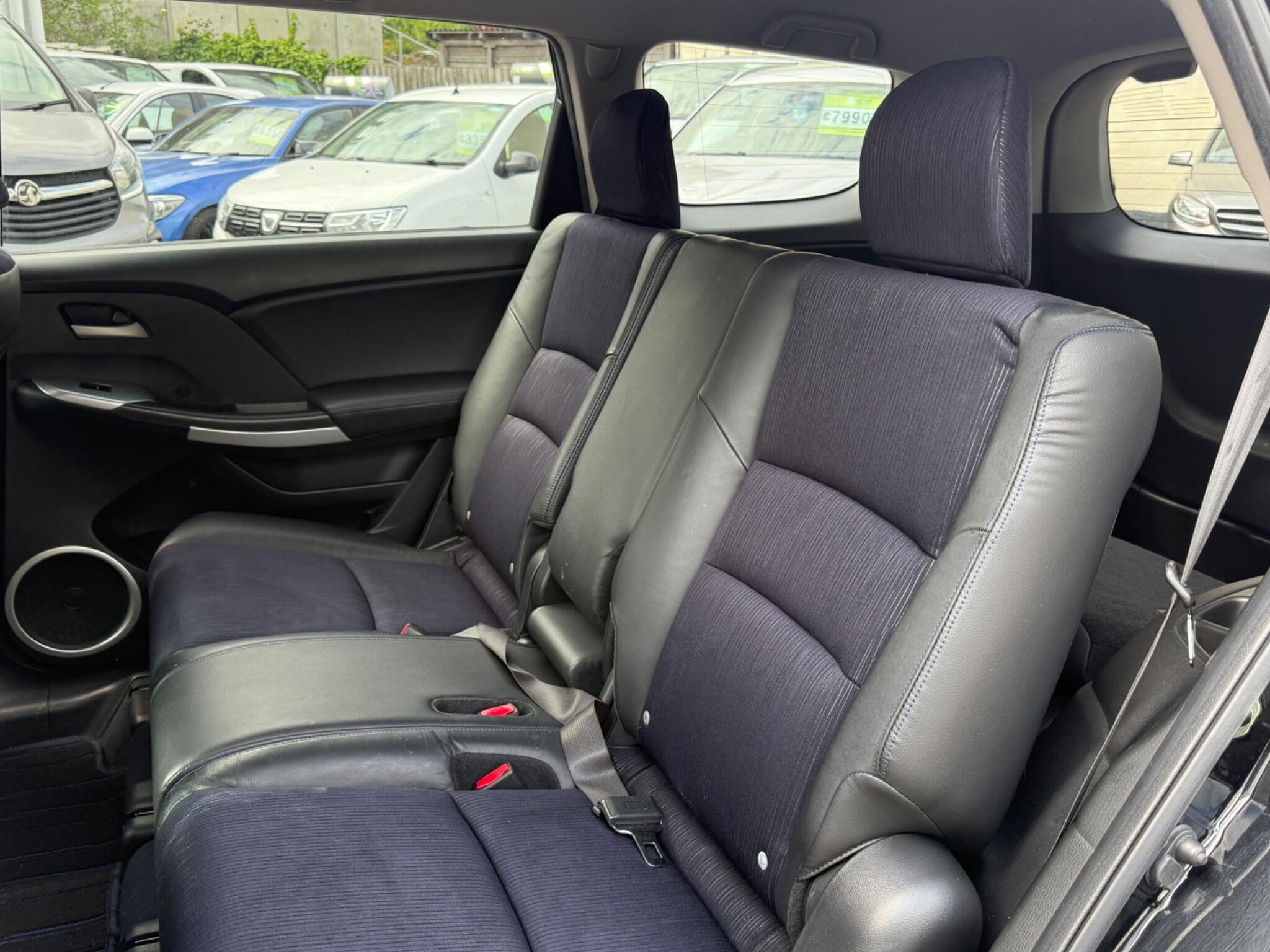 Honda Odyssey - Image 60