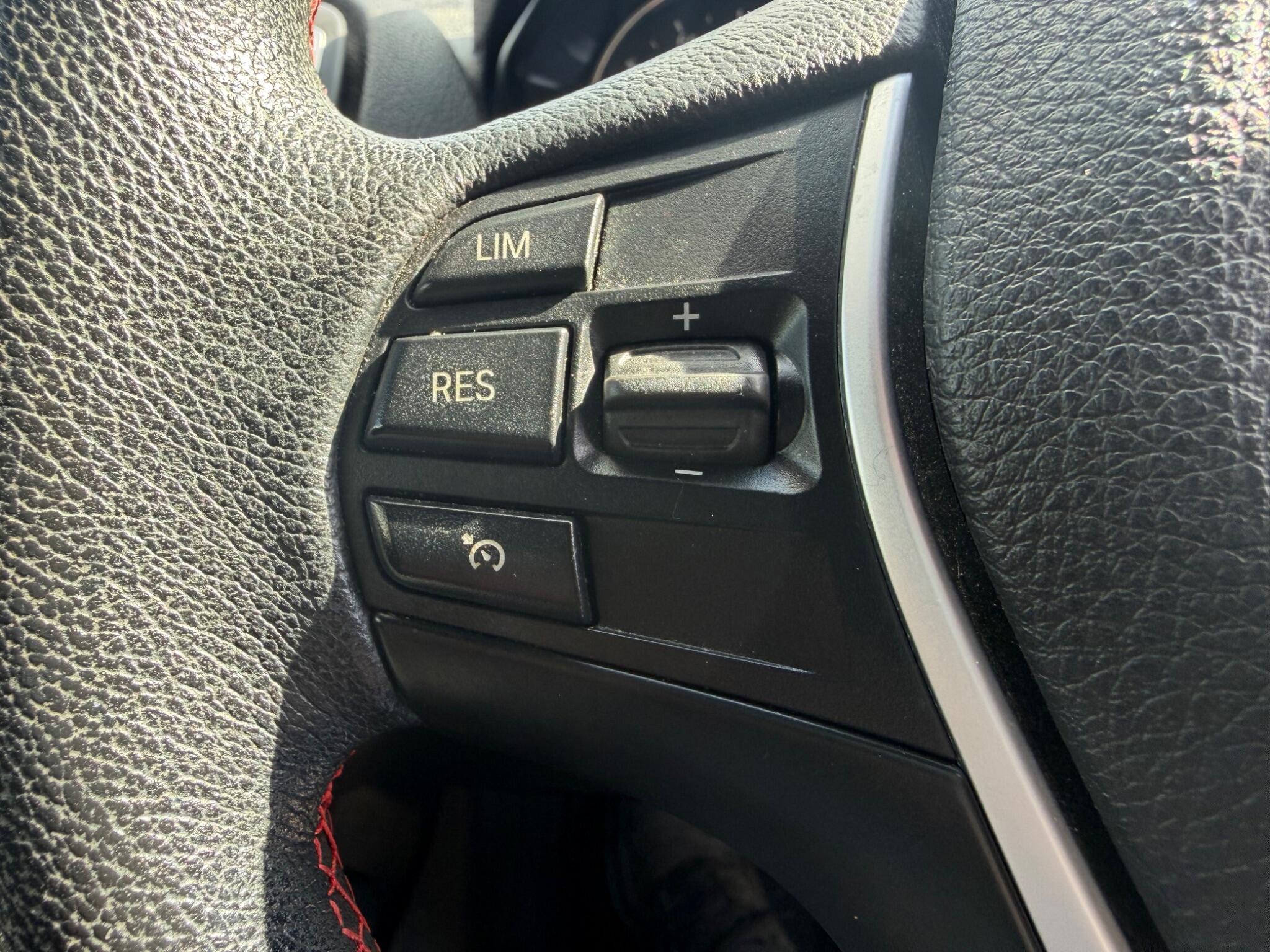 BMW 2 Series view 19
