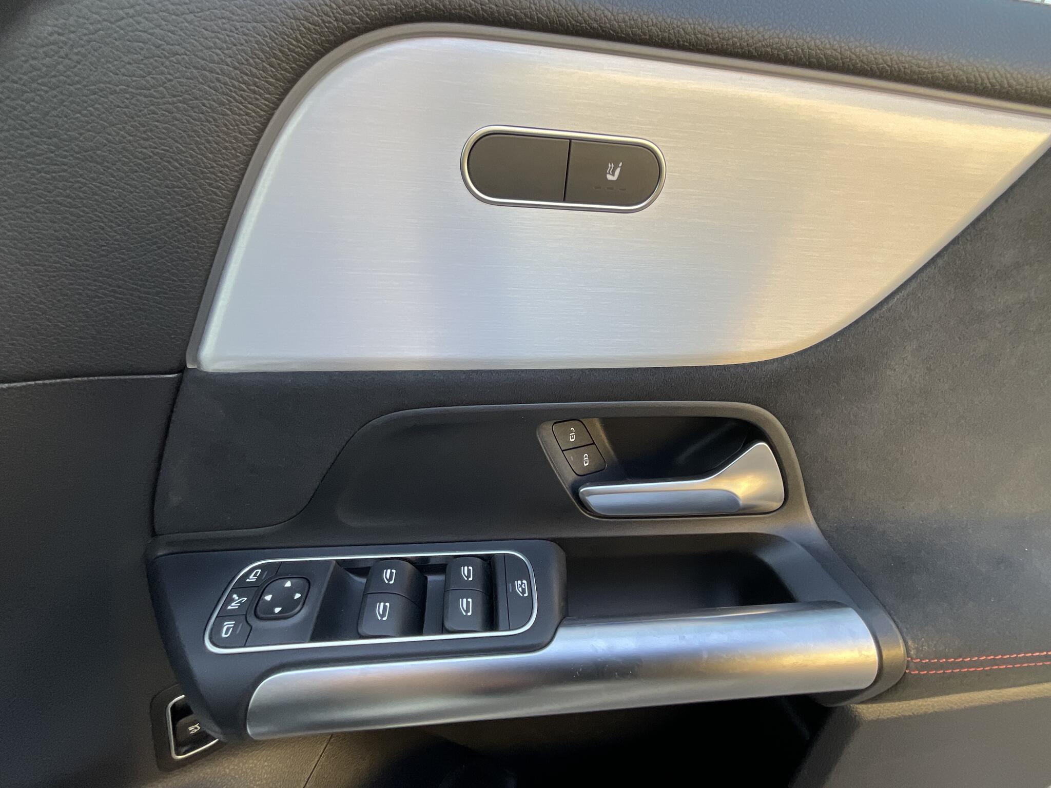Mercedes-Benz Eqa view 34