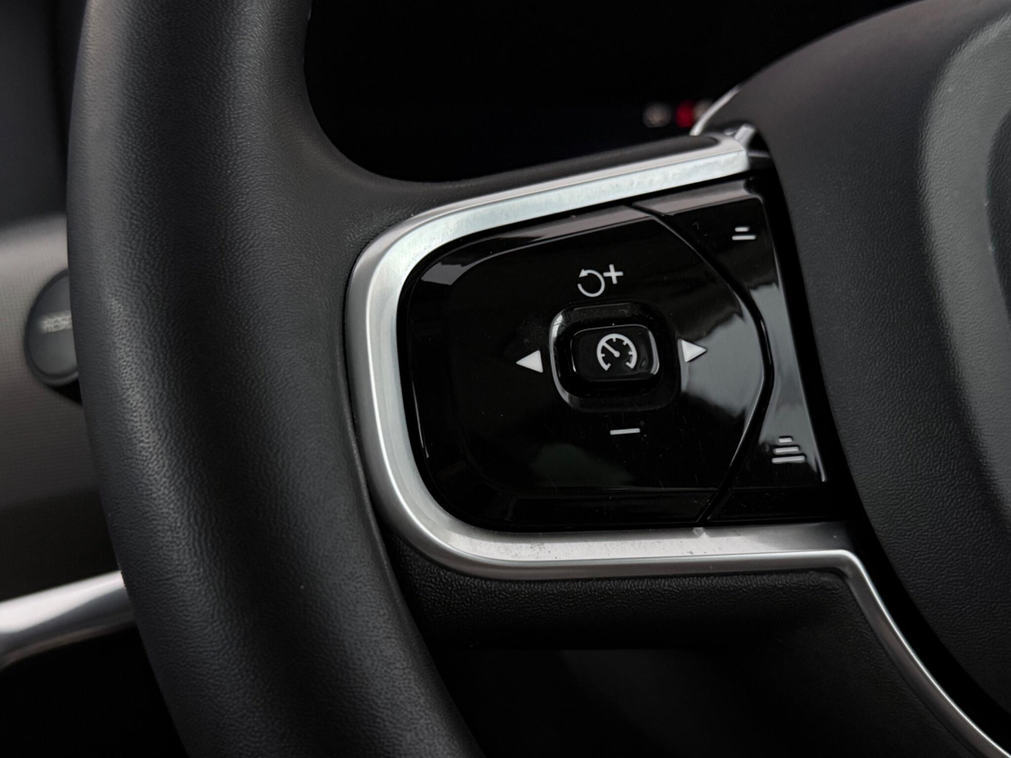 Volvo V90 view 15