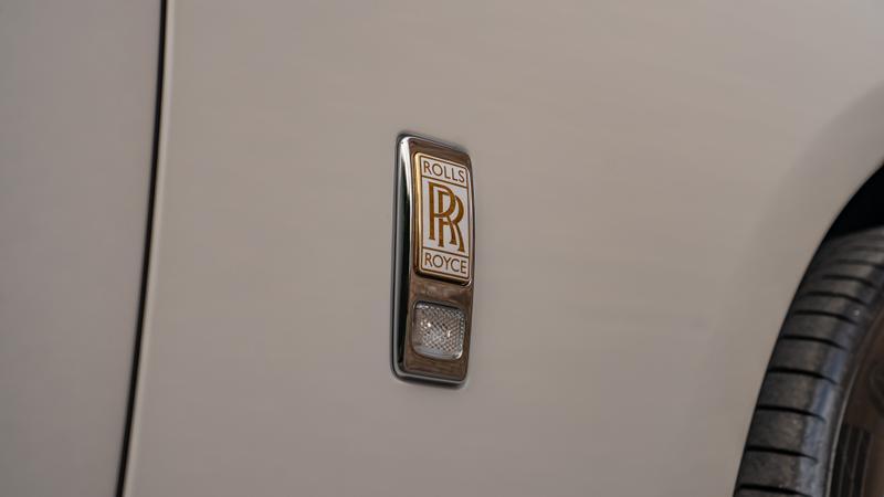 Rolls-Royce Phantom view 7