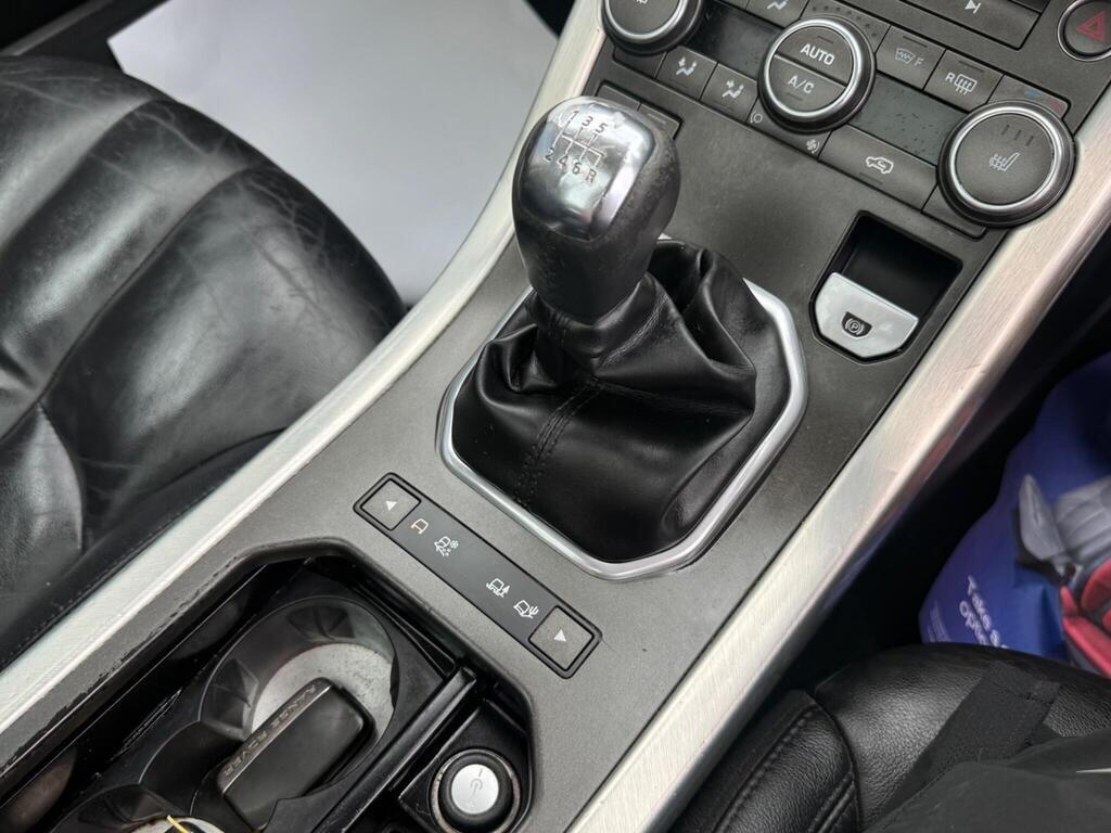 Land Rover Range Rover Evoque view 31