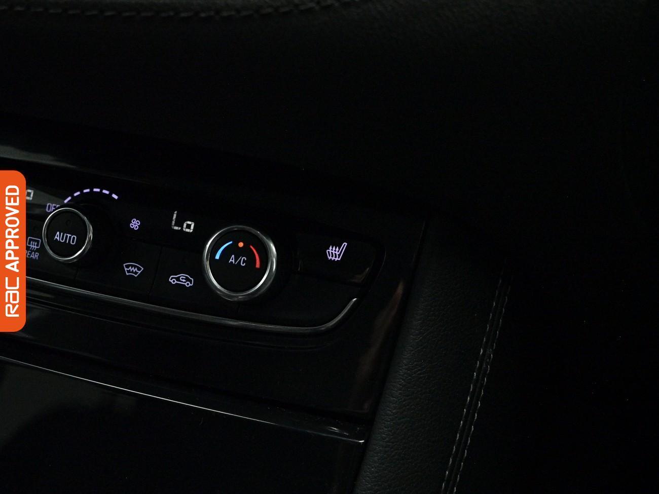 Vauxhall Grandland X view 14