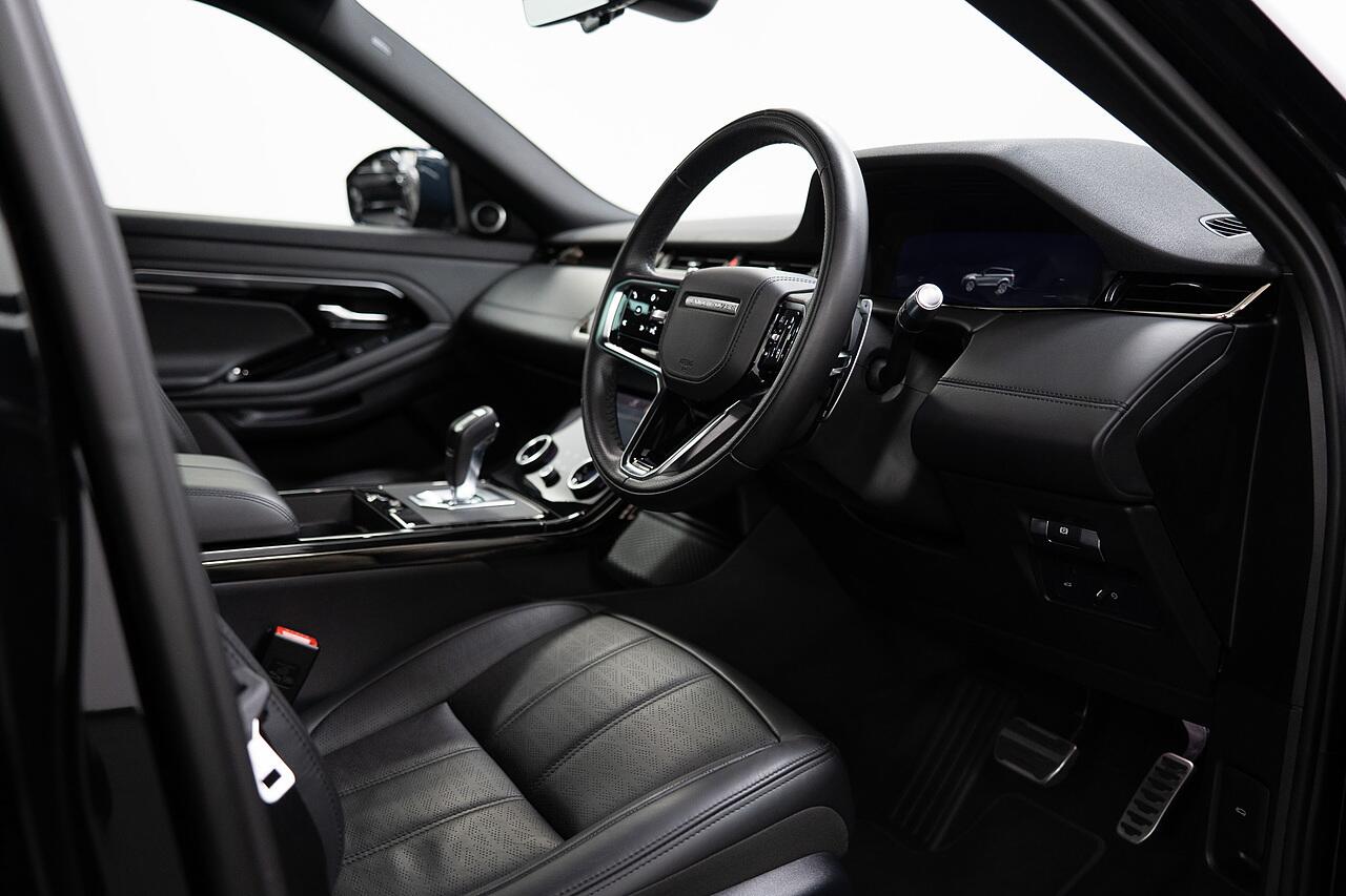 Land Rover Range Rover Evoque view 7