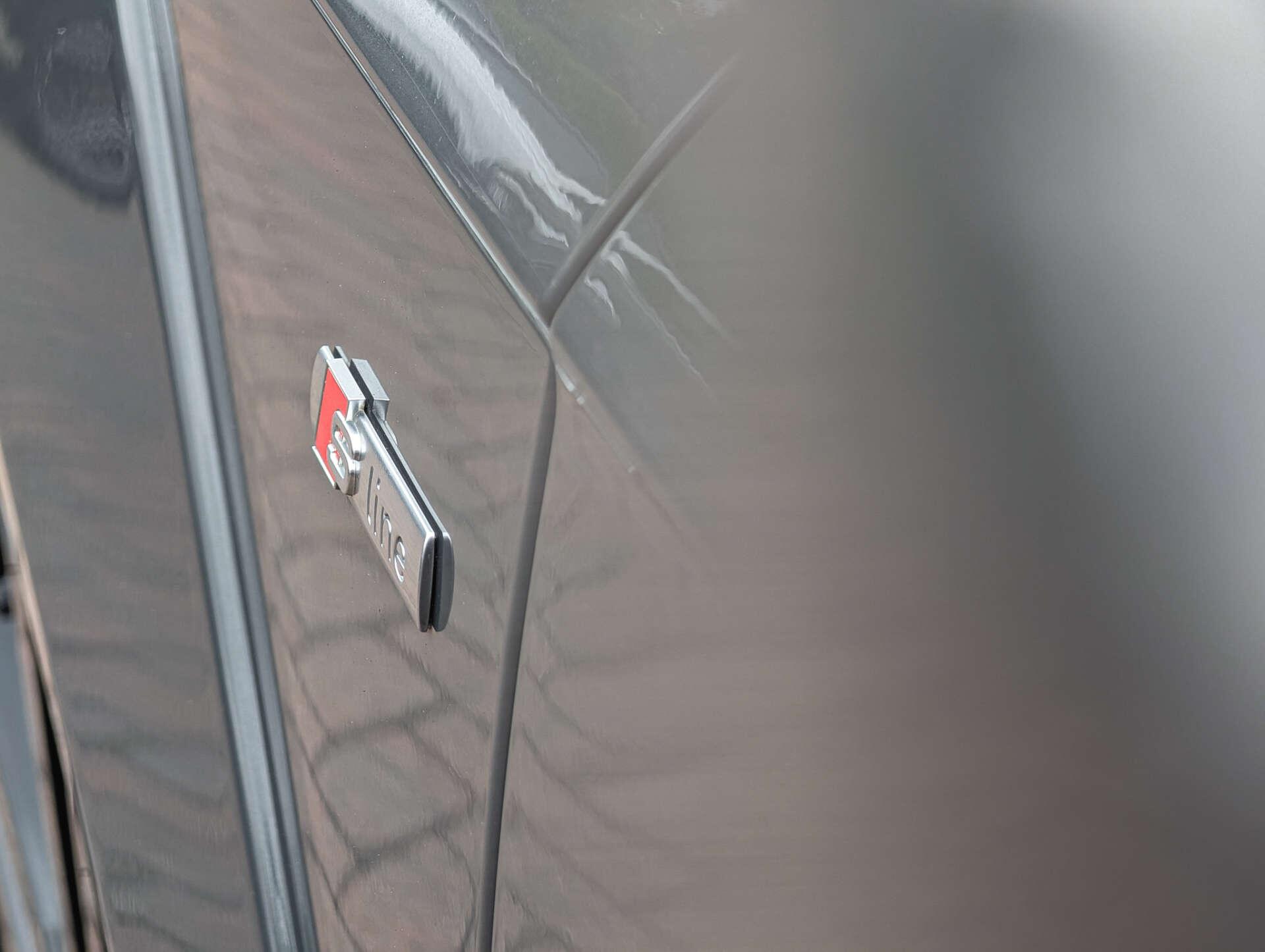 Audi TT view 13