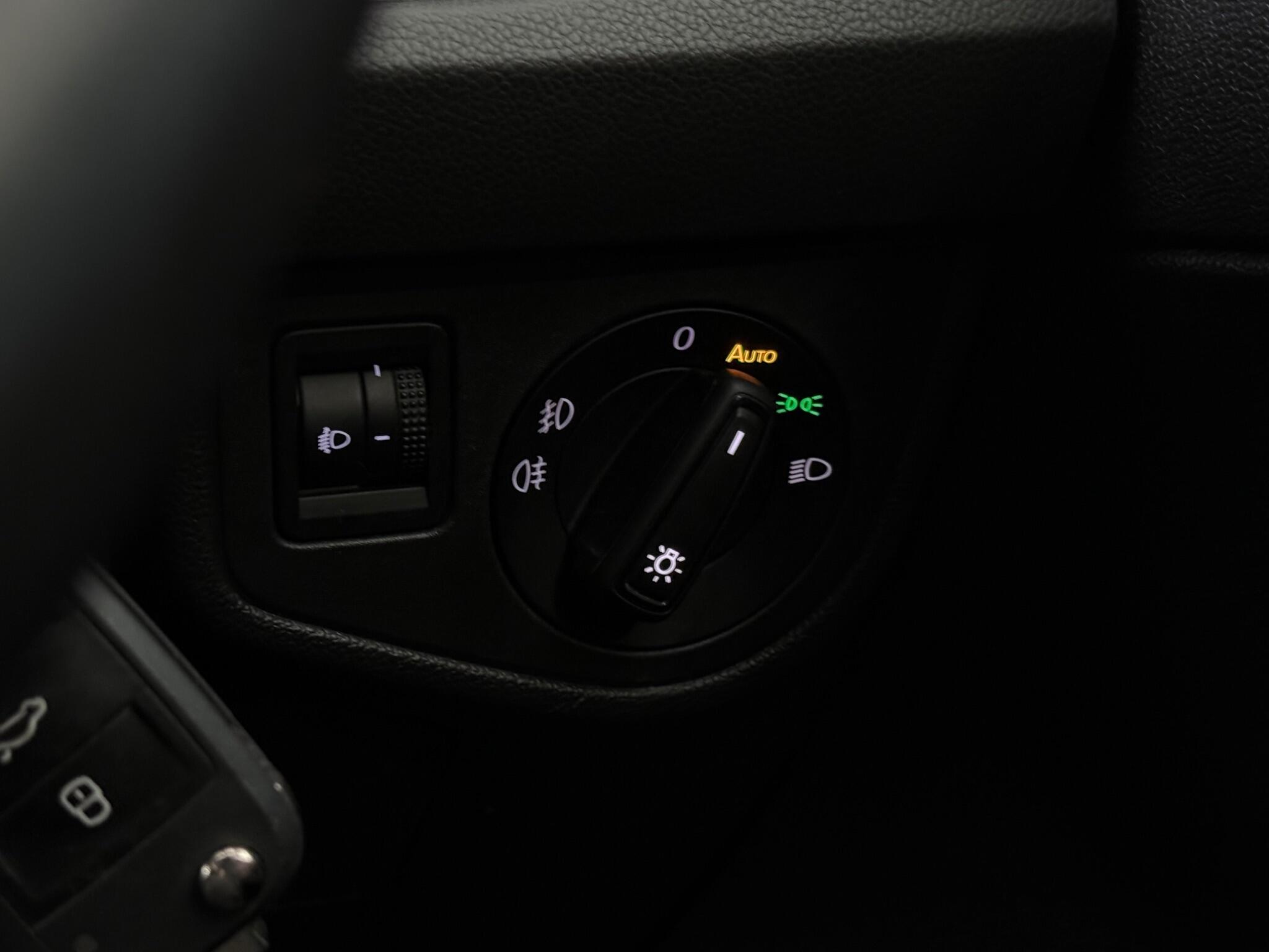 Volkswagen Polo view 18