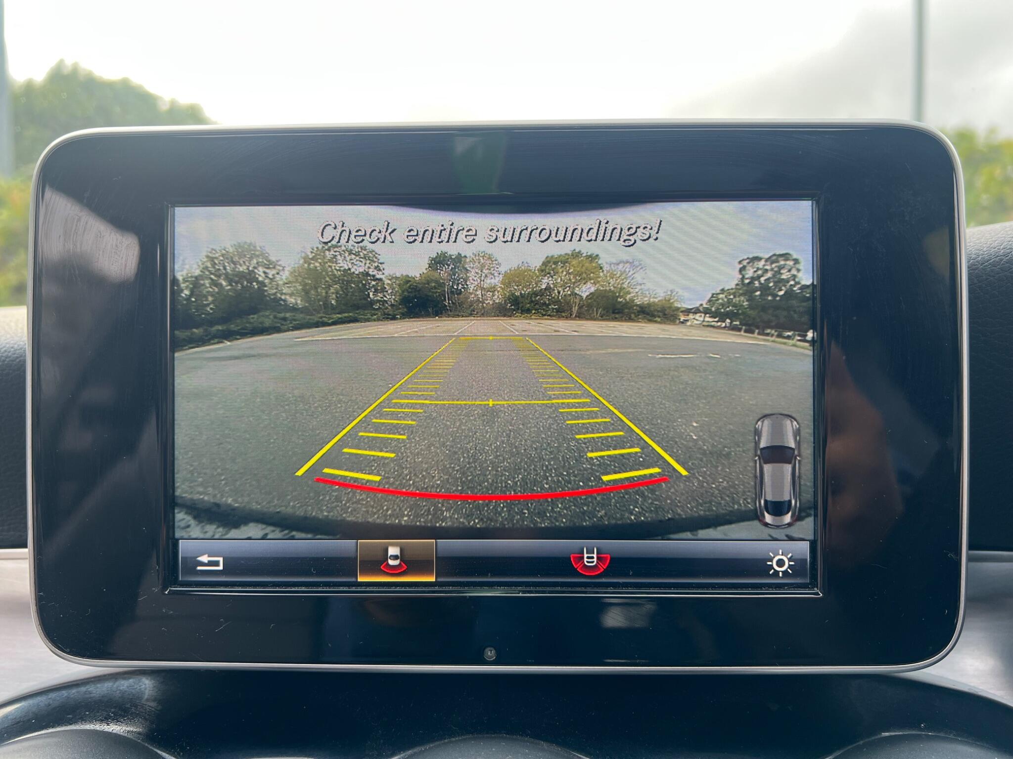 Mercedes-Benz C-Class view 43