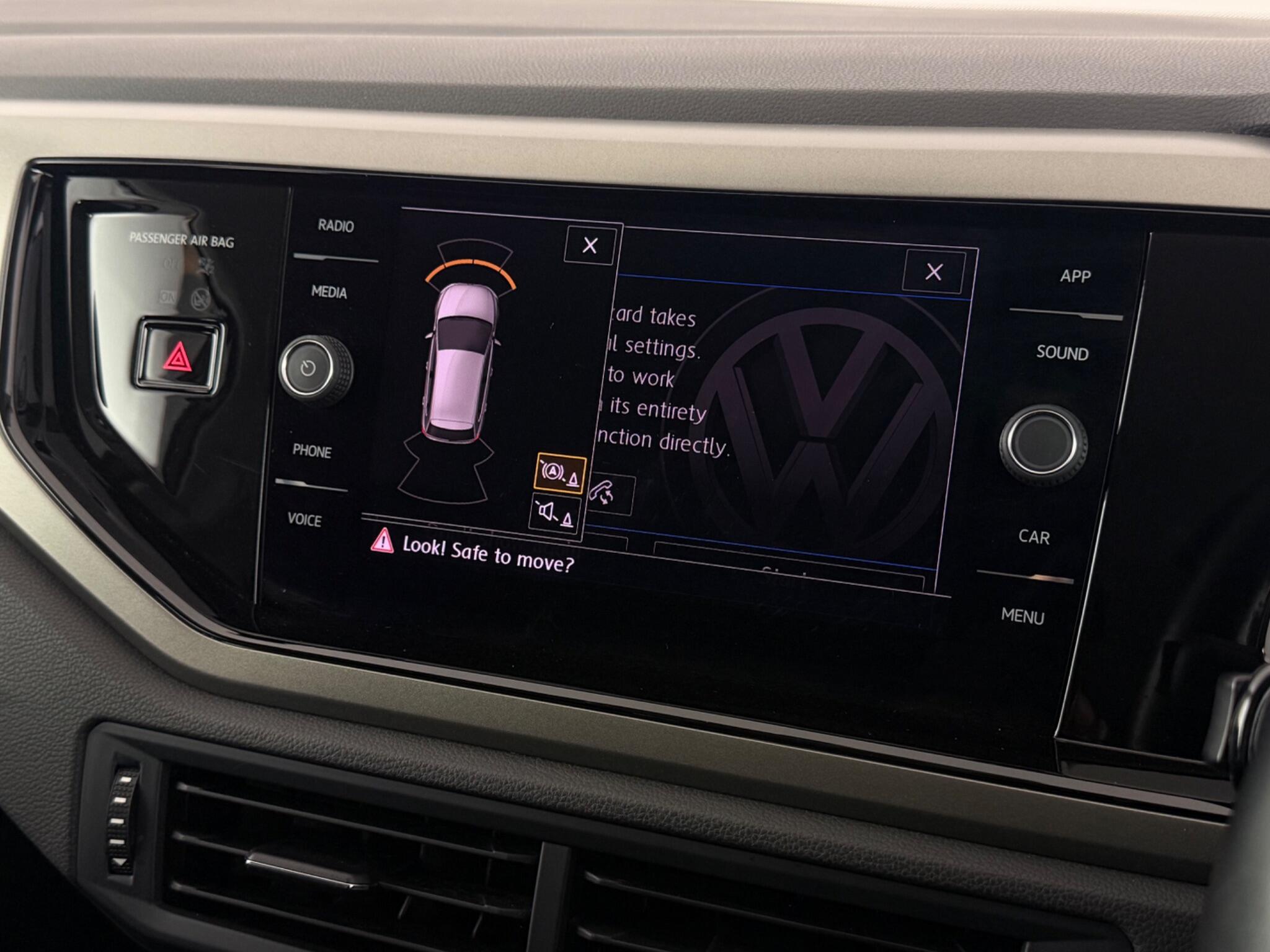 Volkswagen Polo view 19