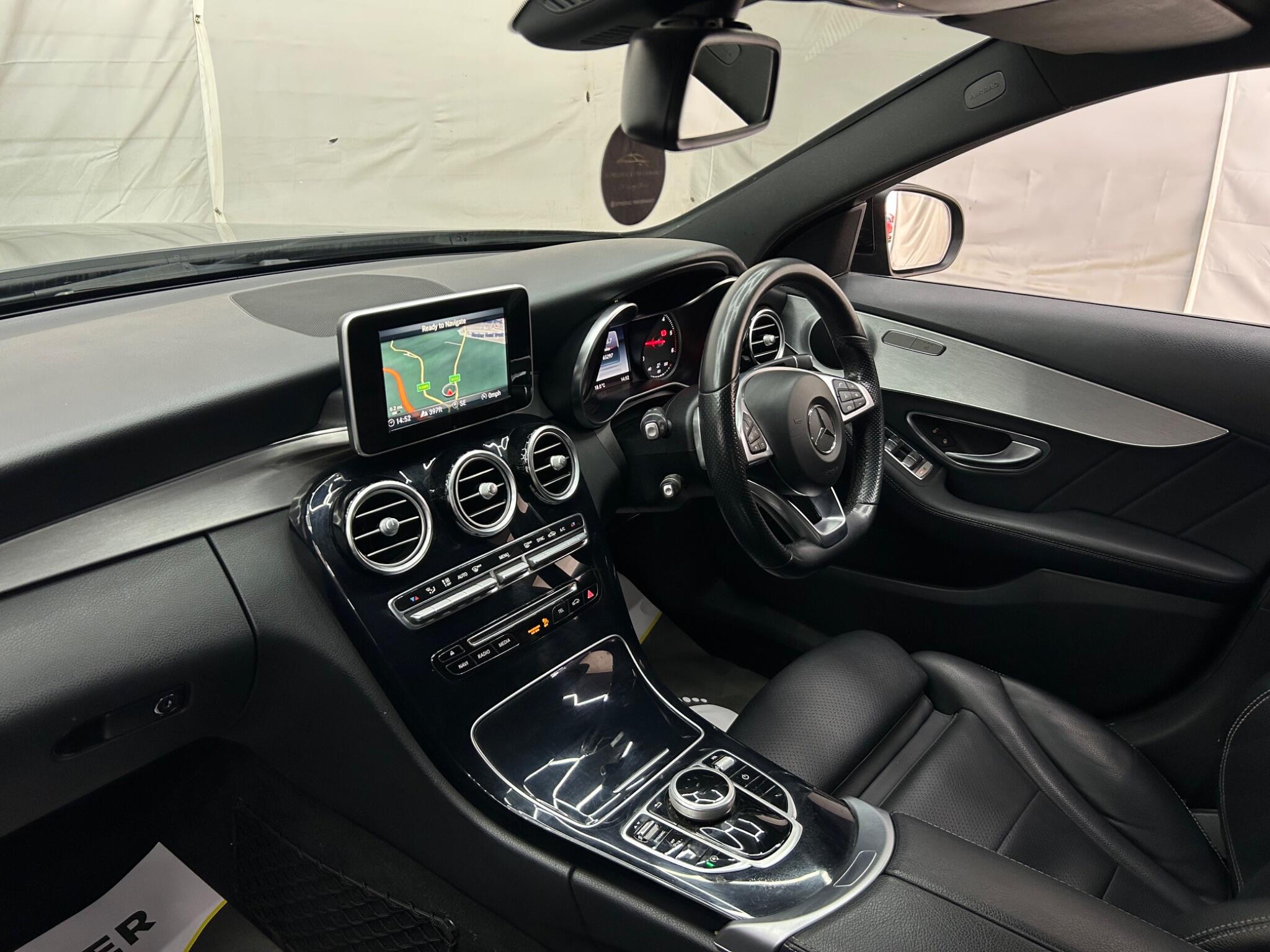 Mercedes-Benz C-Class view 15