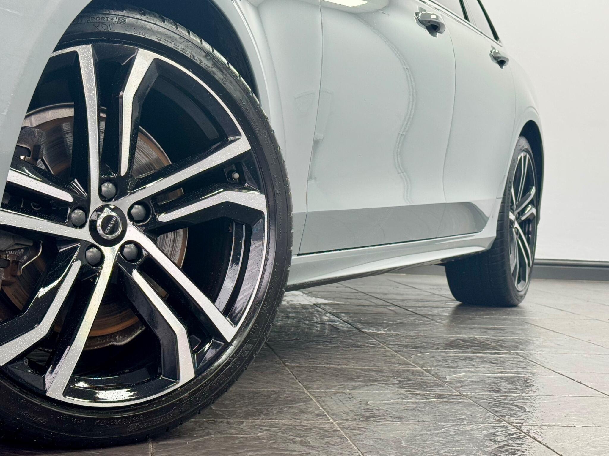 Volvo V90 view 20